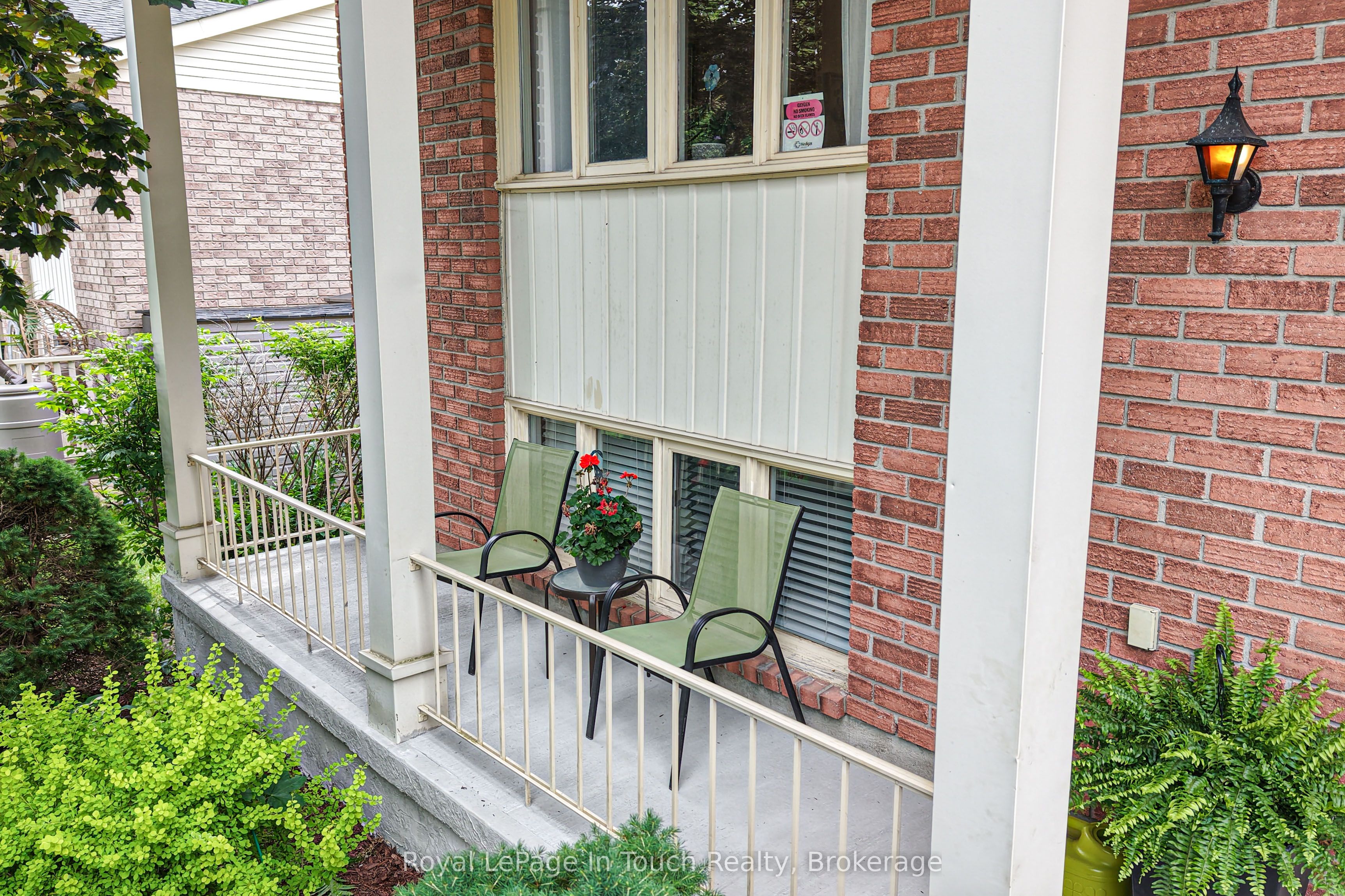 642 Randles Crescent, Midland, ON L4R 4V4 photo 4