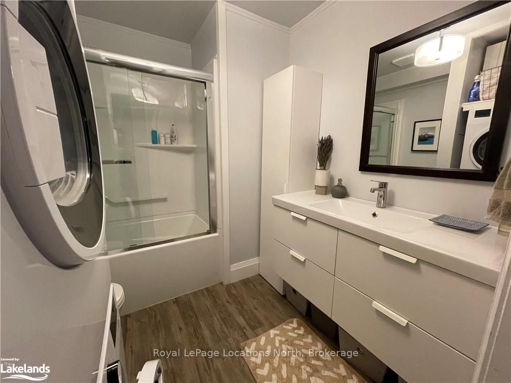 15 Harbour Street W 244, Collingwood, ON L9Y 5S1 photo 5