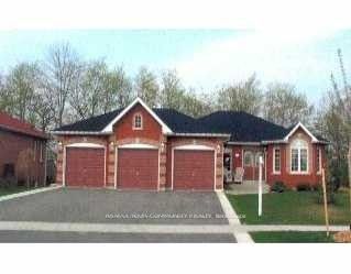 85 Emms Drive, Barrie, ON L4N 8H4