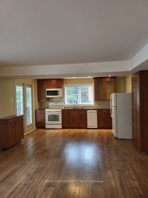 85 Emms Drive, Barrie, ON L4N 8H4 photo 5