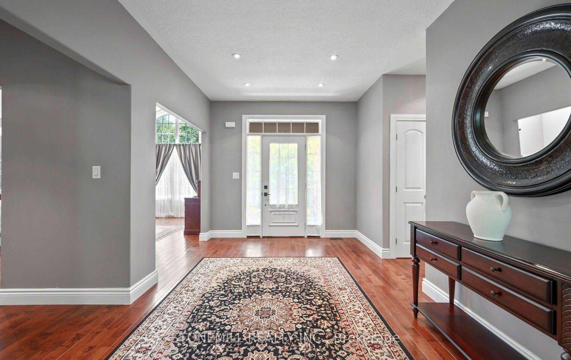 868 Eastdale Drive, Wasaga Beach, ON L9Z 2R2 photo 5