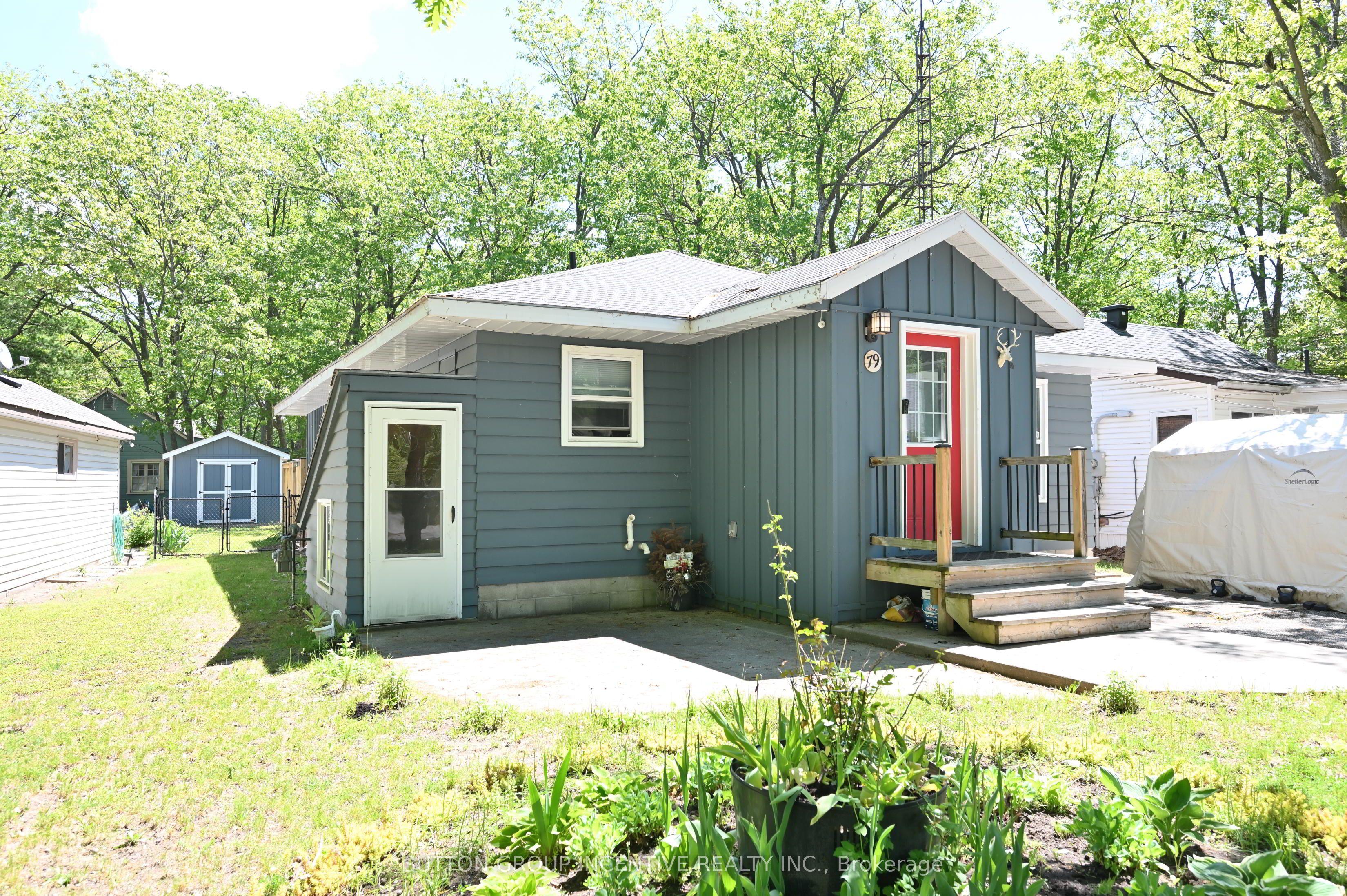 79 23RD Street N, Wasaga Beach, ON L9Z 2G4 photo 3