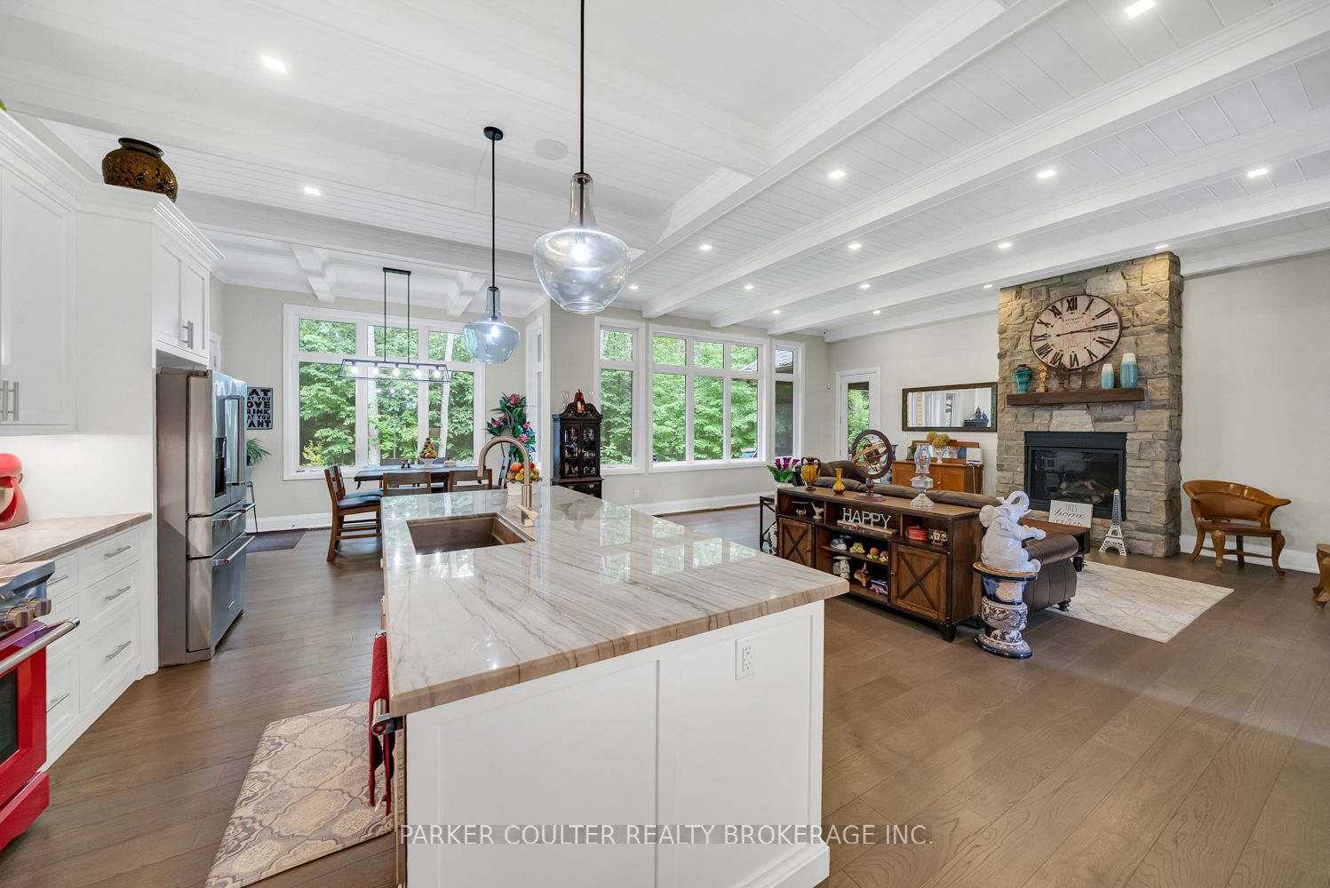 29 Gallagher Crescent, Springwater, ON L9X 0K1 photo 5