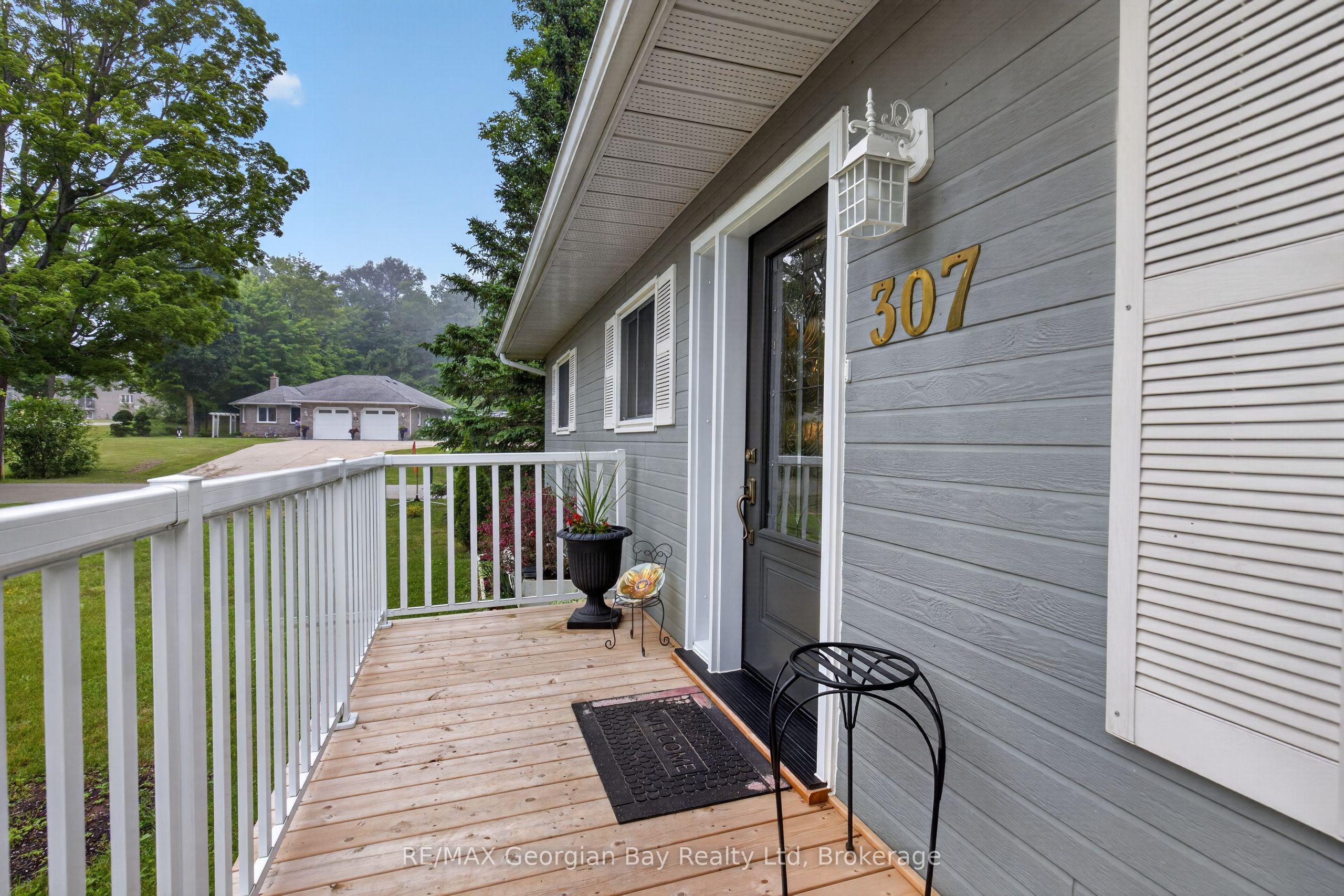 307 Balm Beach Road W, Tiny, ON L0L 2J0 photo 3