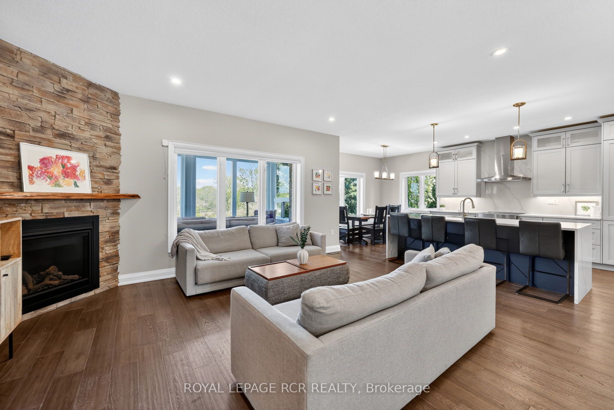 78 Glenhuron Drive, Springwater, ON L9X 0V4 photo 4