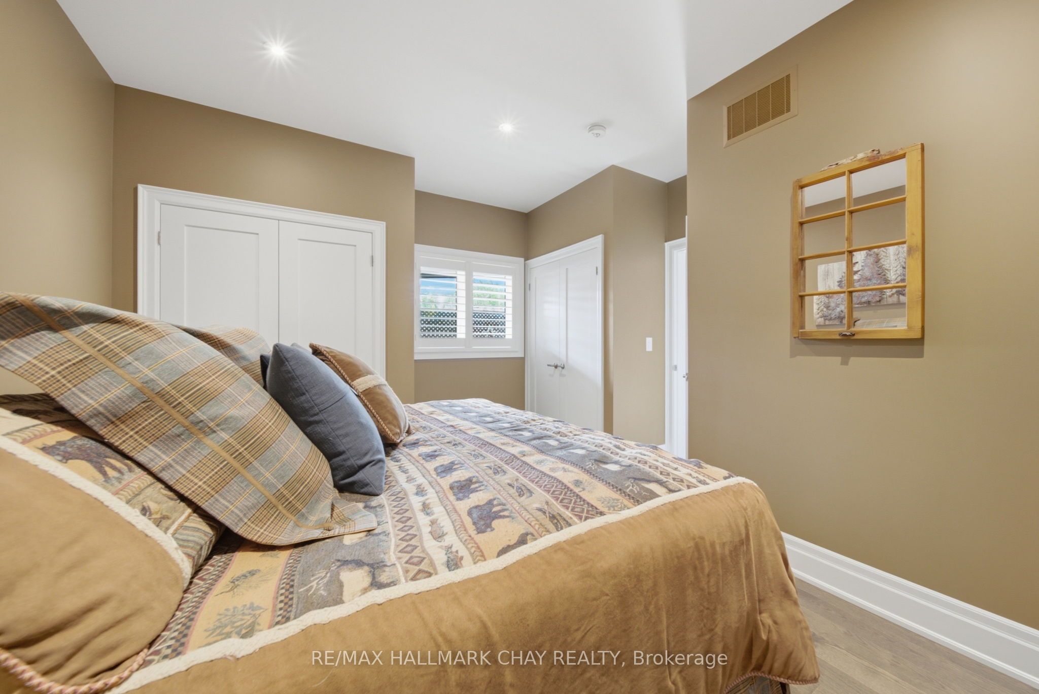 3306 Summerhill Way, Severn, ON L3V 0E1 photo 3