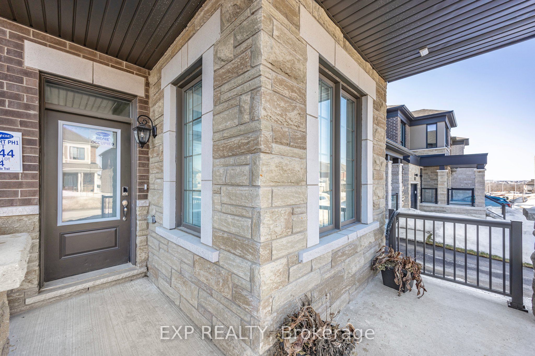 53 Mcbride Trail, Barrie, ON L9J 0P9 photo 2