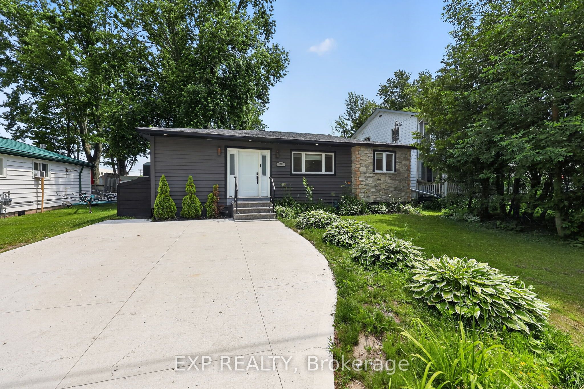 3391 Beachview Avenue, Severn, ON L0K 1G0 photo 2