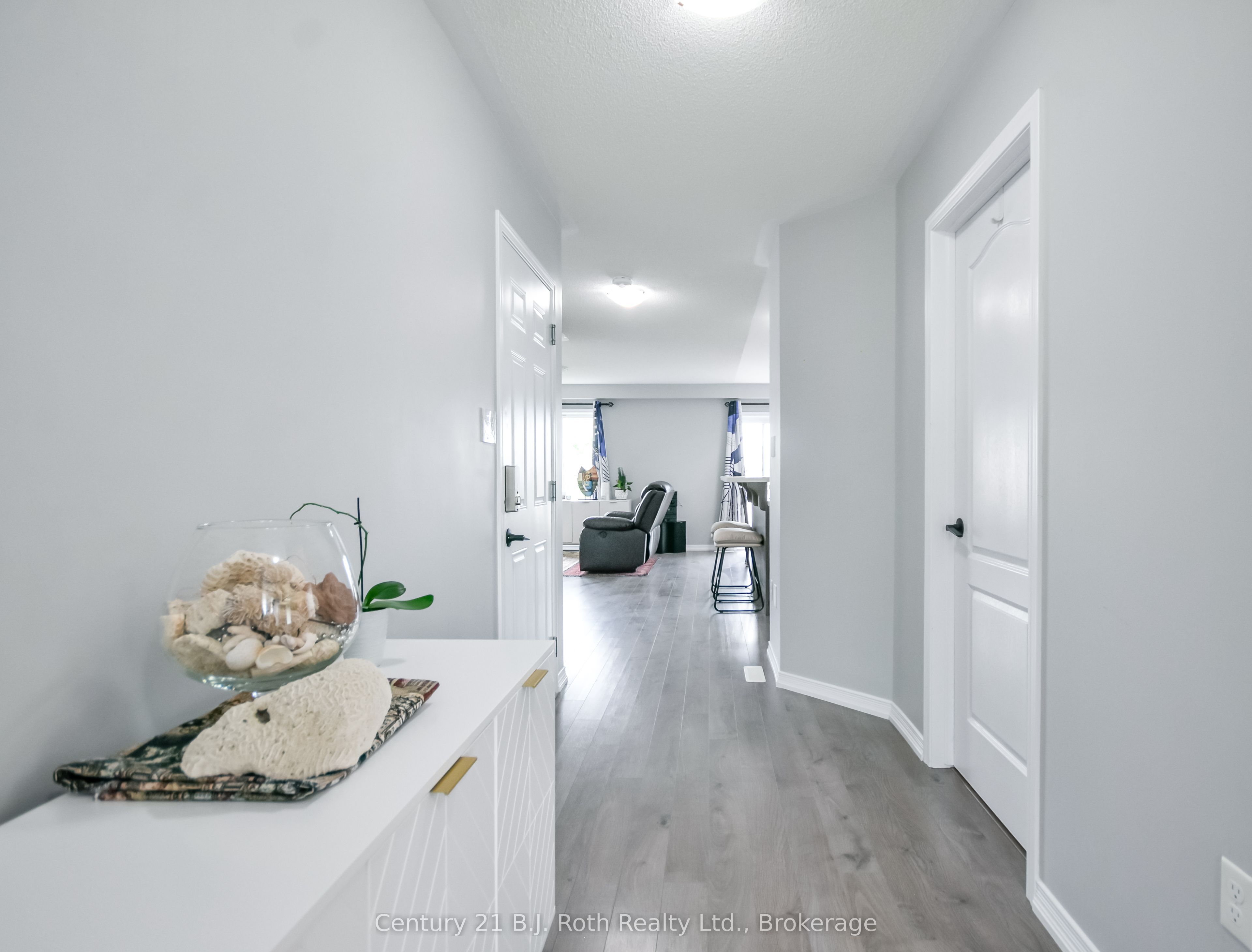208 Diana Drive, Orillia, ON L3V 8J8 photo 3