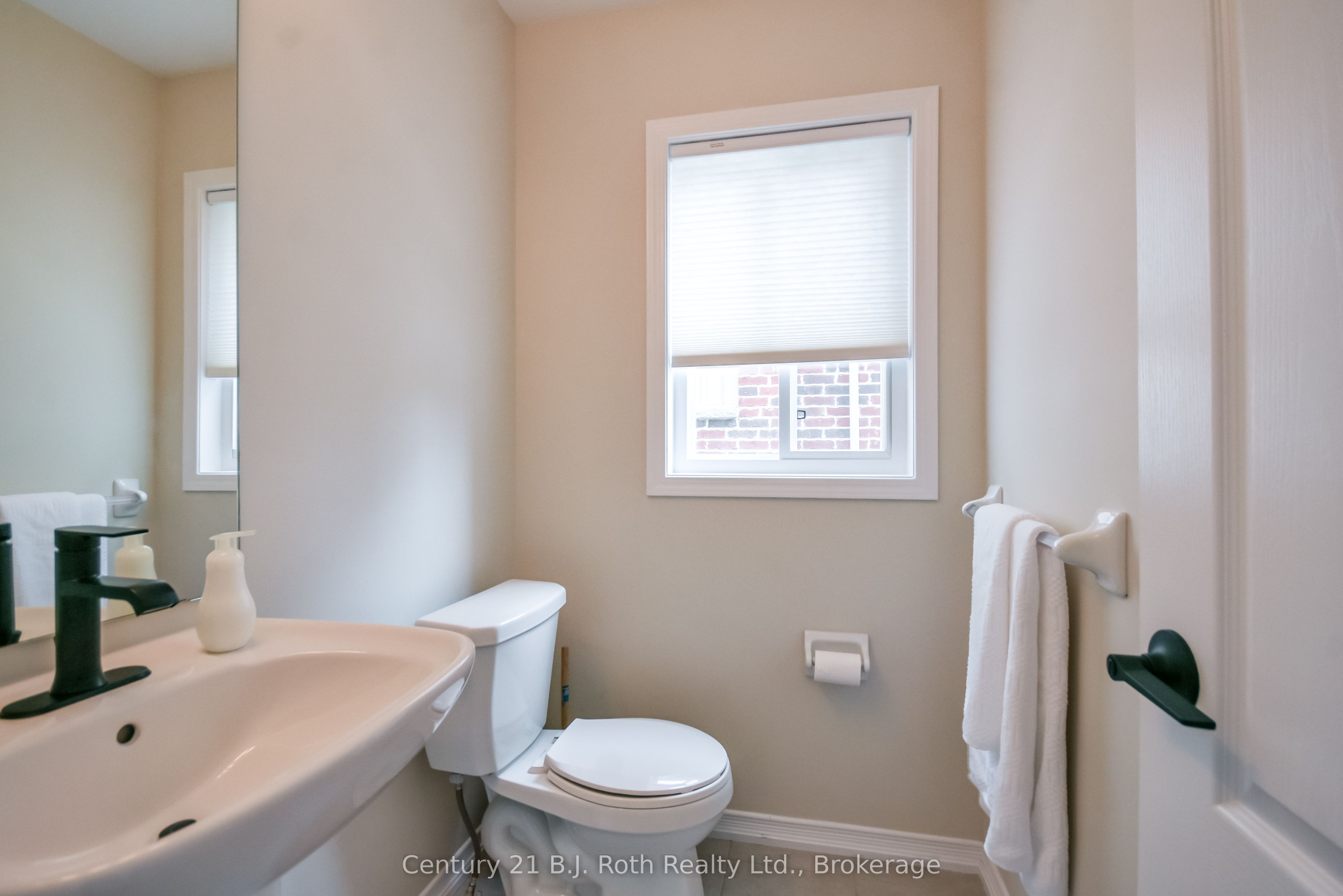 208 Diana Drive, Orillia, ON L3V 8J8 photo 4