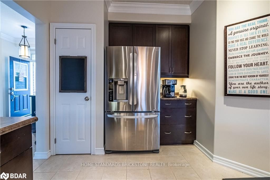 53 Graihawk Drive, Barrie, ON L4N 6G7 photo 4