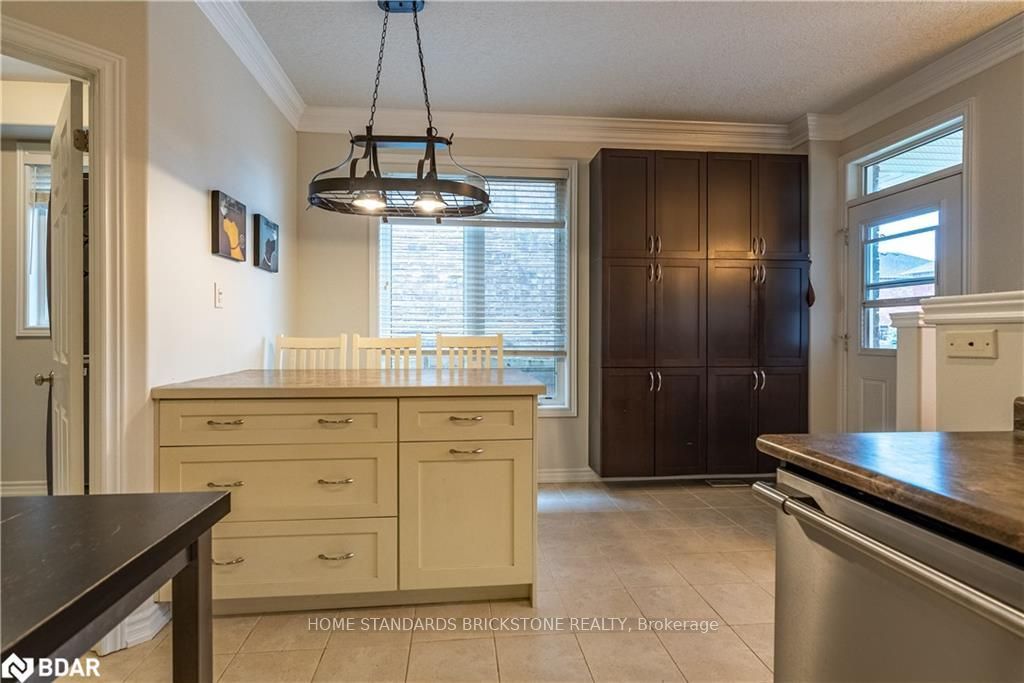 53 Graihawk Drive, Barrie, ON L4N 6G7 photo 5