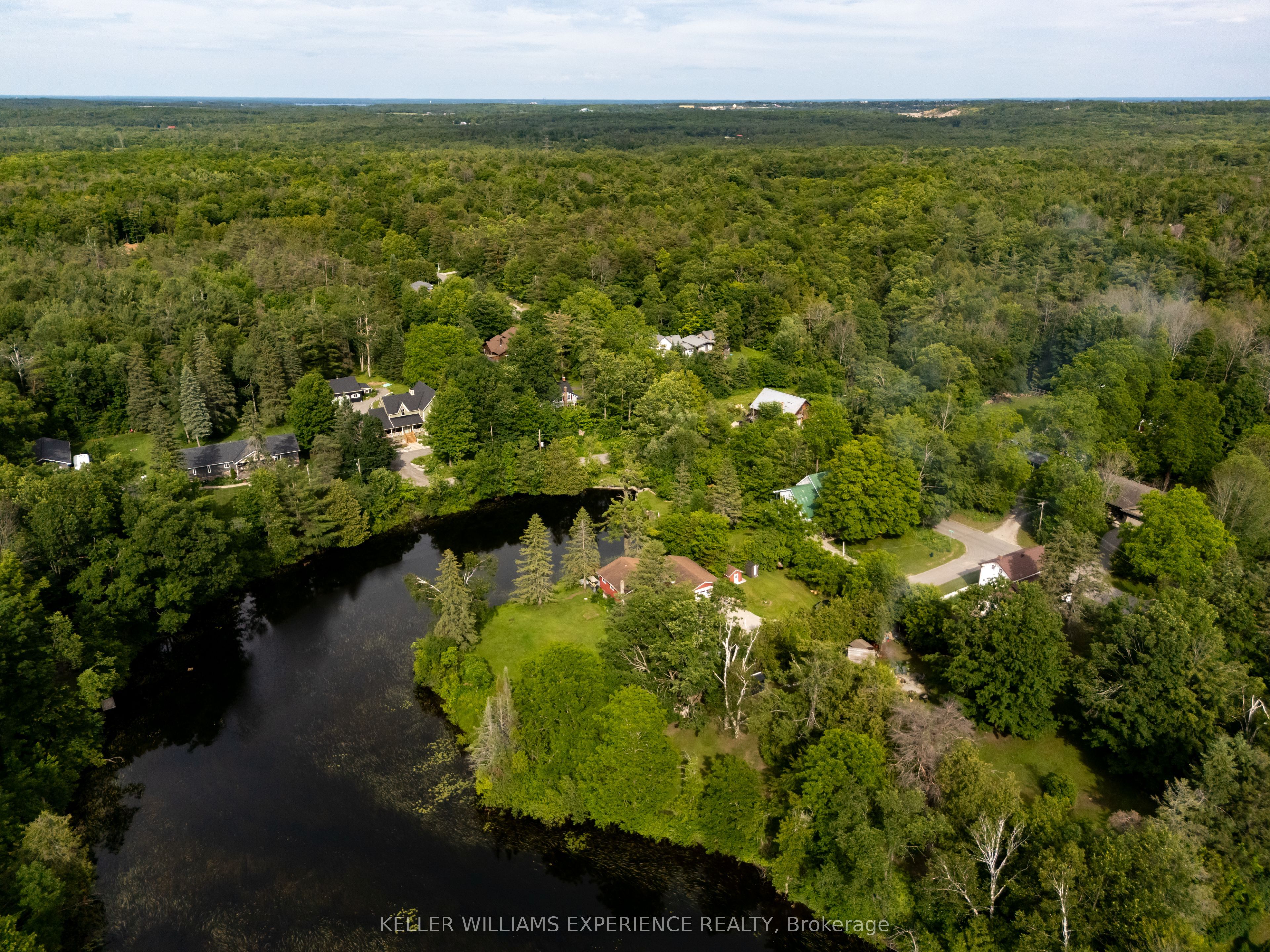 3741 Cedar Rapids Drive, Severn, ON L3V 6H2 photo 4