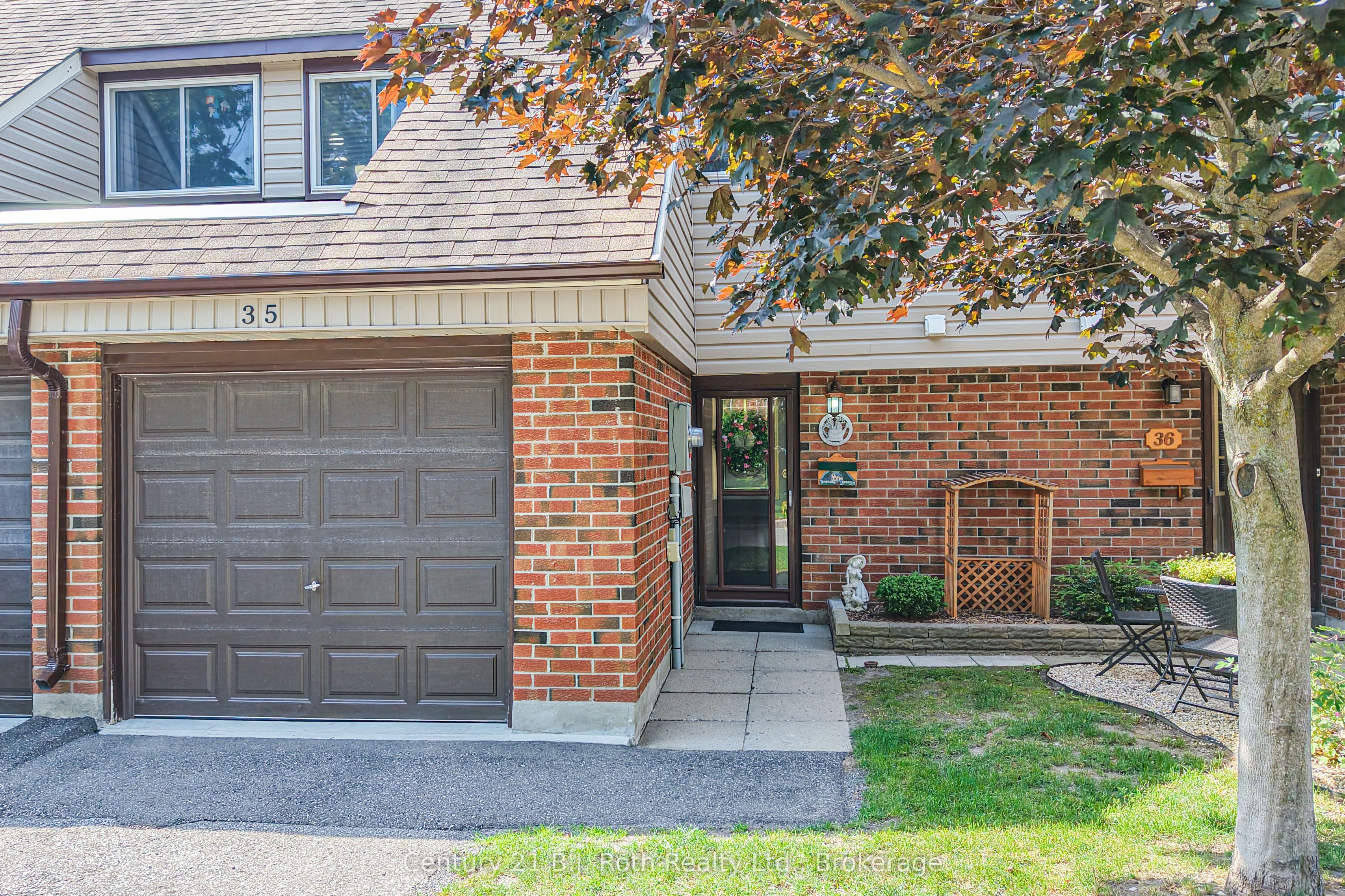 441 Barrie Road 35, Orillia, ON L3V 6T9