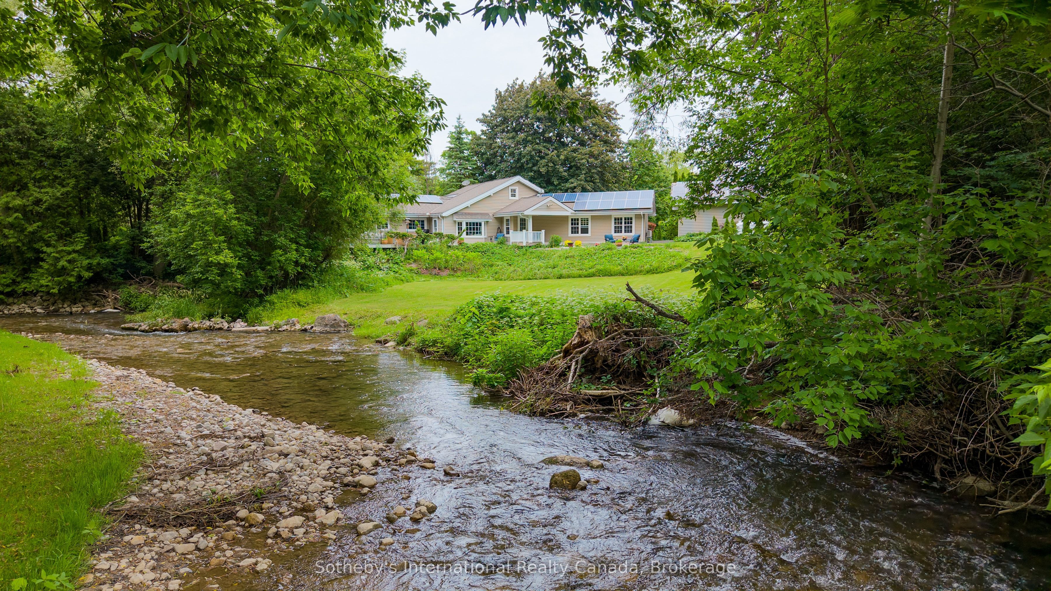 640 Mountain Road, Collingwood, ON L9Y 5G3 photo 3