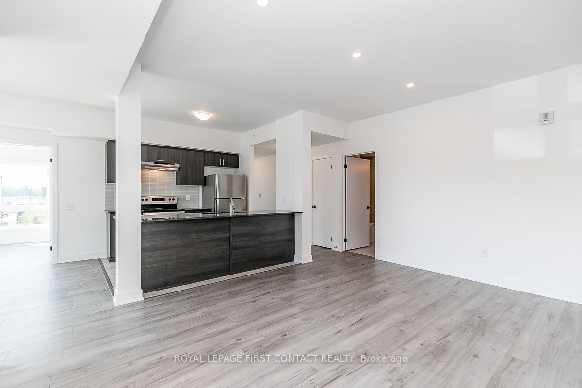 8 Culinary Lane 101, Barrie, ON L9J 0J9 photo 4