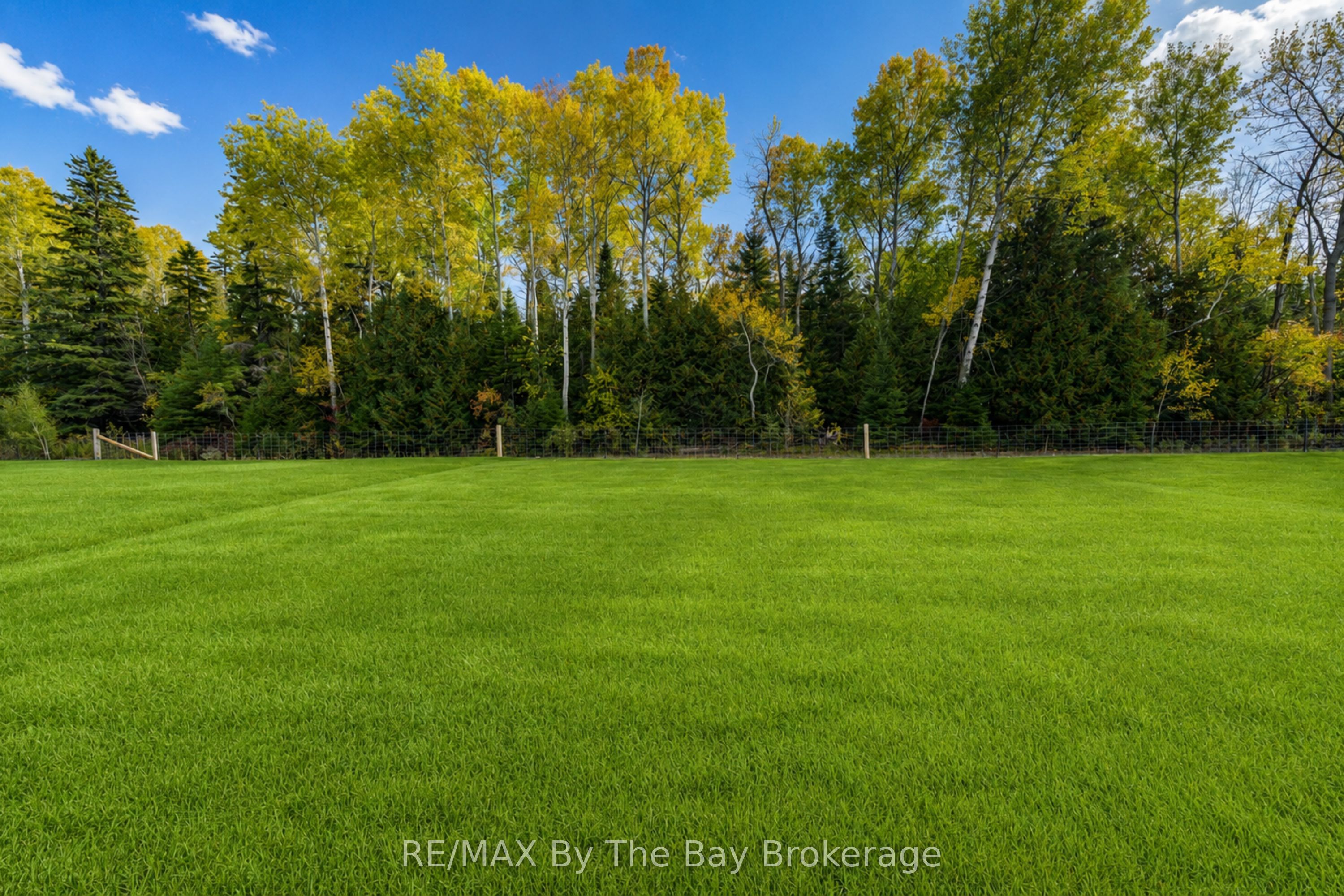 3 Misty Ridge Road, Wasaga Beach, ON L9Z 0R8 photo 4