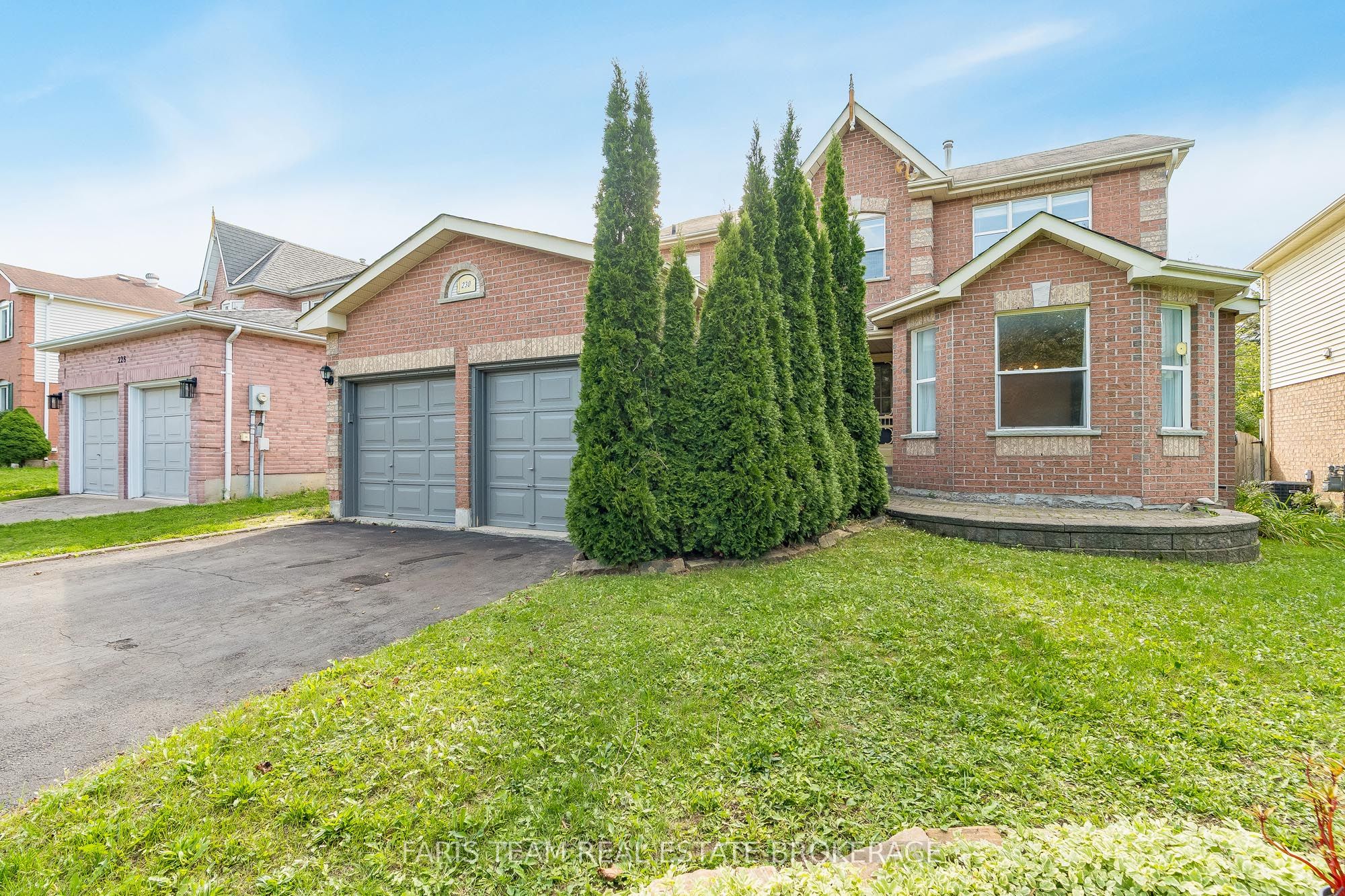 230 Mary Anne Drive, Barrie, ON L4N 7R2 photo 3