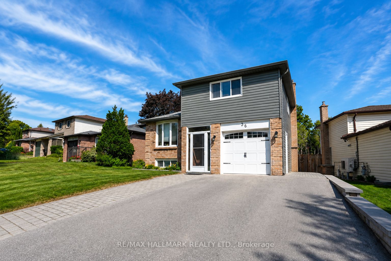 36 Ridgeway Avenue, Barrie, ON L4N 5L2 photo 3