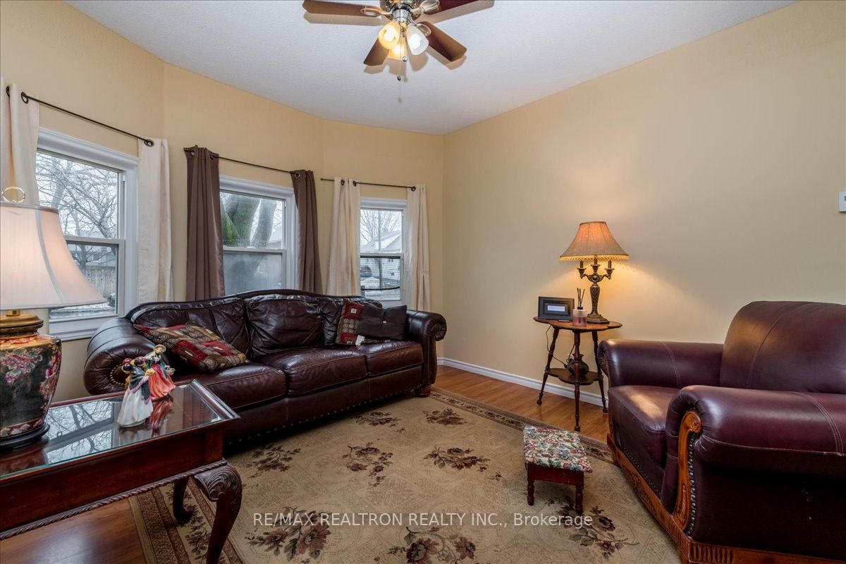 86 John Street, Barrie, ON L4N 2K5 photo 4