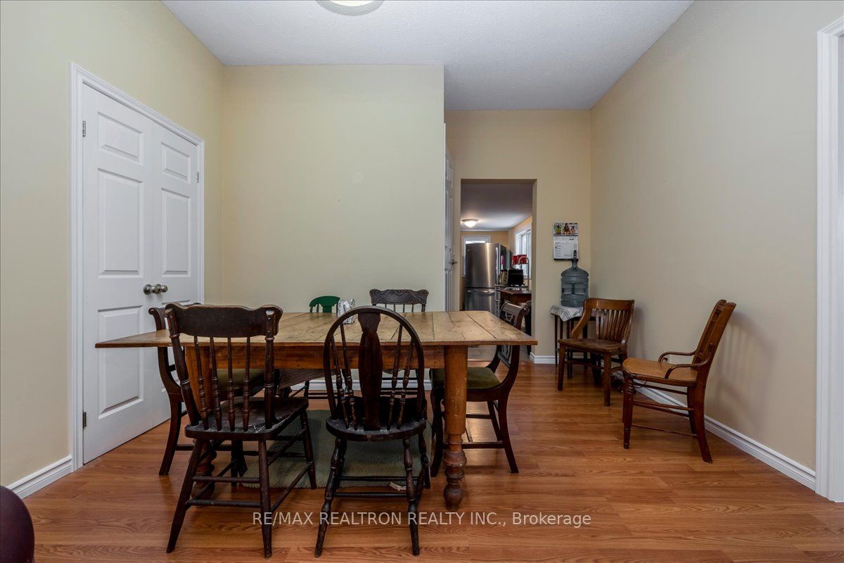 86 John Street, Barrie, ON L4N 2K5 photo 5