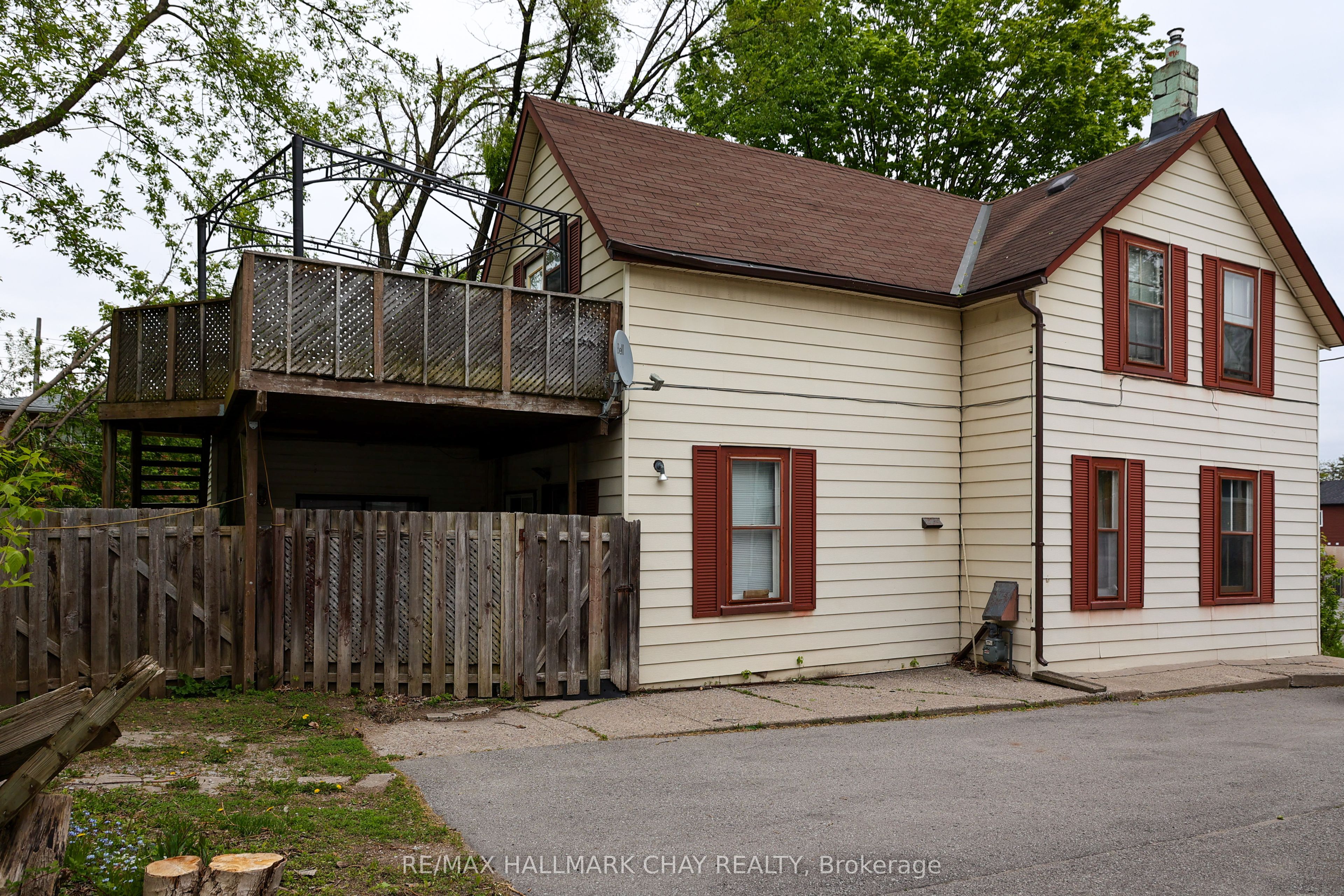 4 East Street, Barrie, ON L4M 2N4 photo 3