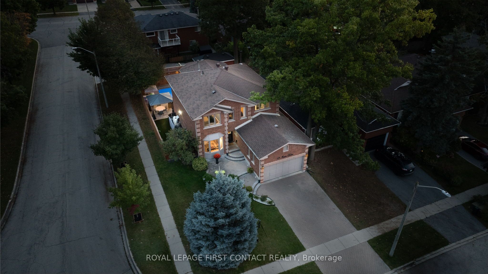 13 Irwin Drive, Barrie, ON L4N 7A6 photo 4