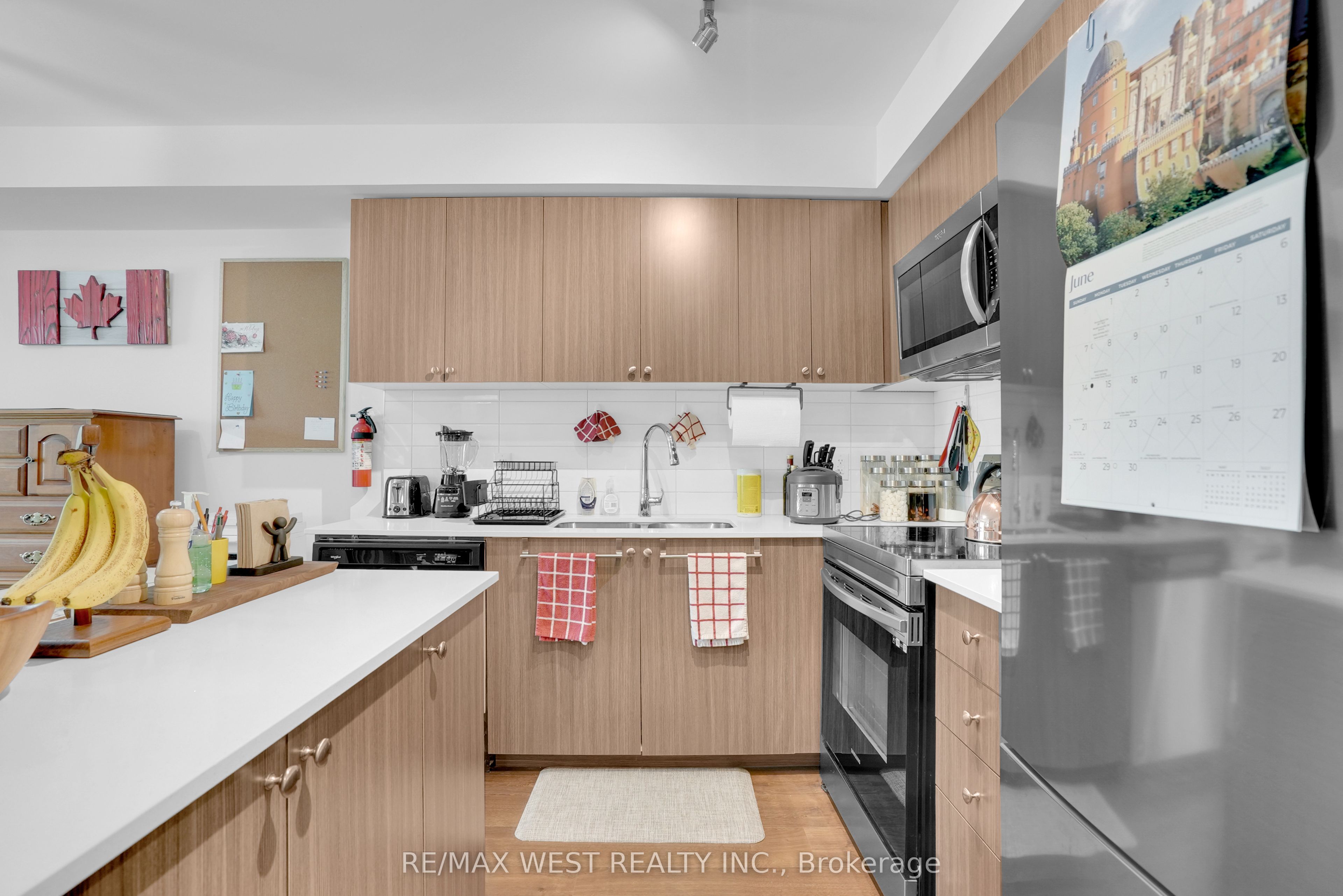 58 Lakeside Terrace 216, Barrie, ON L4M 0L5 photo 3