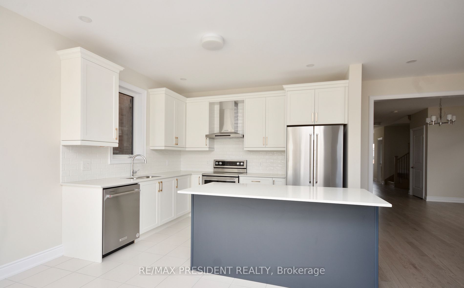 85 Bearberry Road, Springwater, ON L0L 1Y3 photo 3