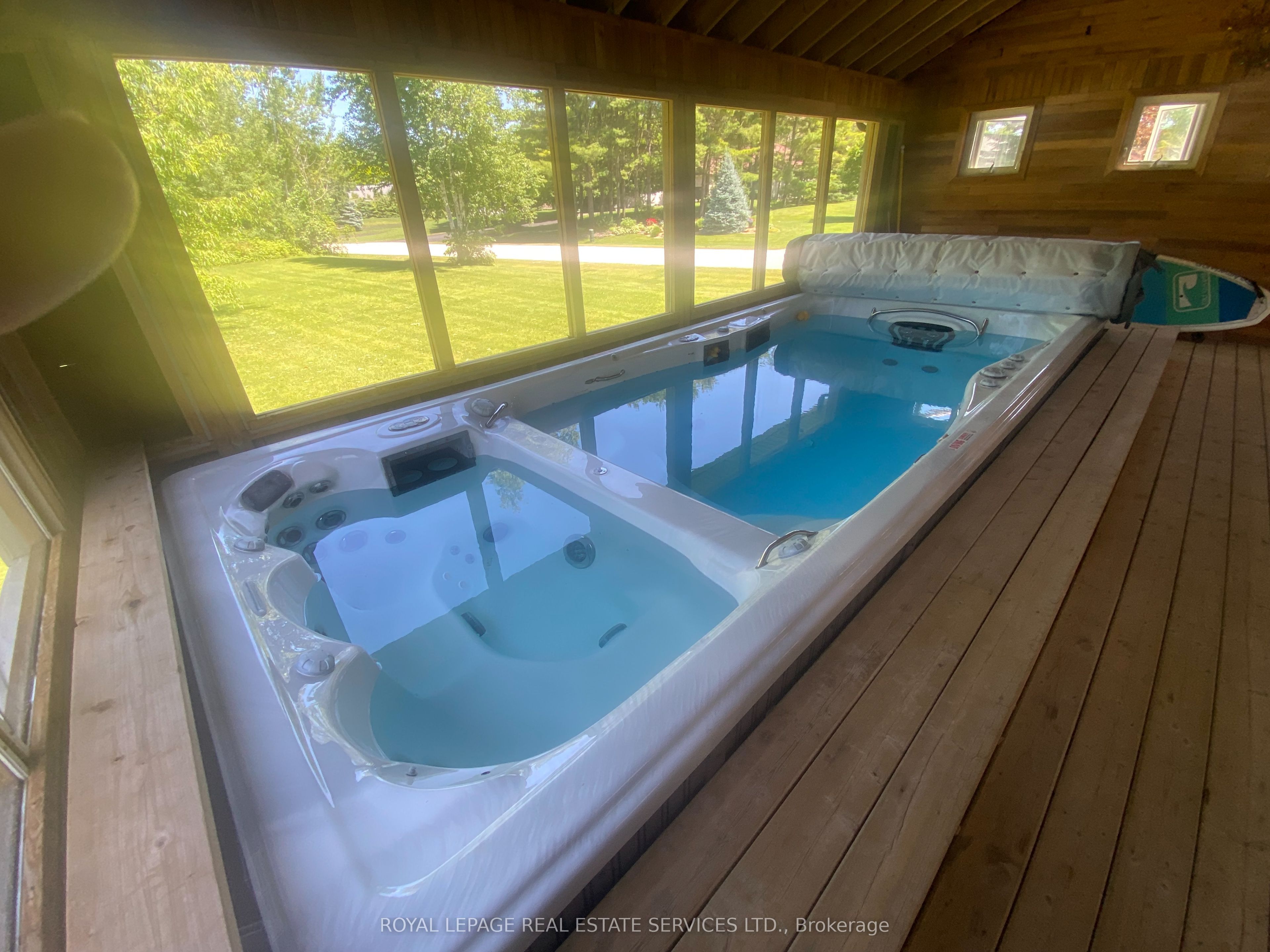 2 Alexandra Lane, Wasaga Beach, ON L9Z 1N5 photo 3