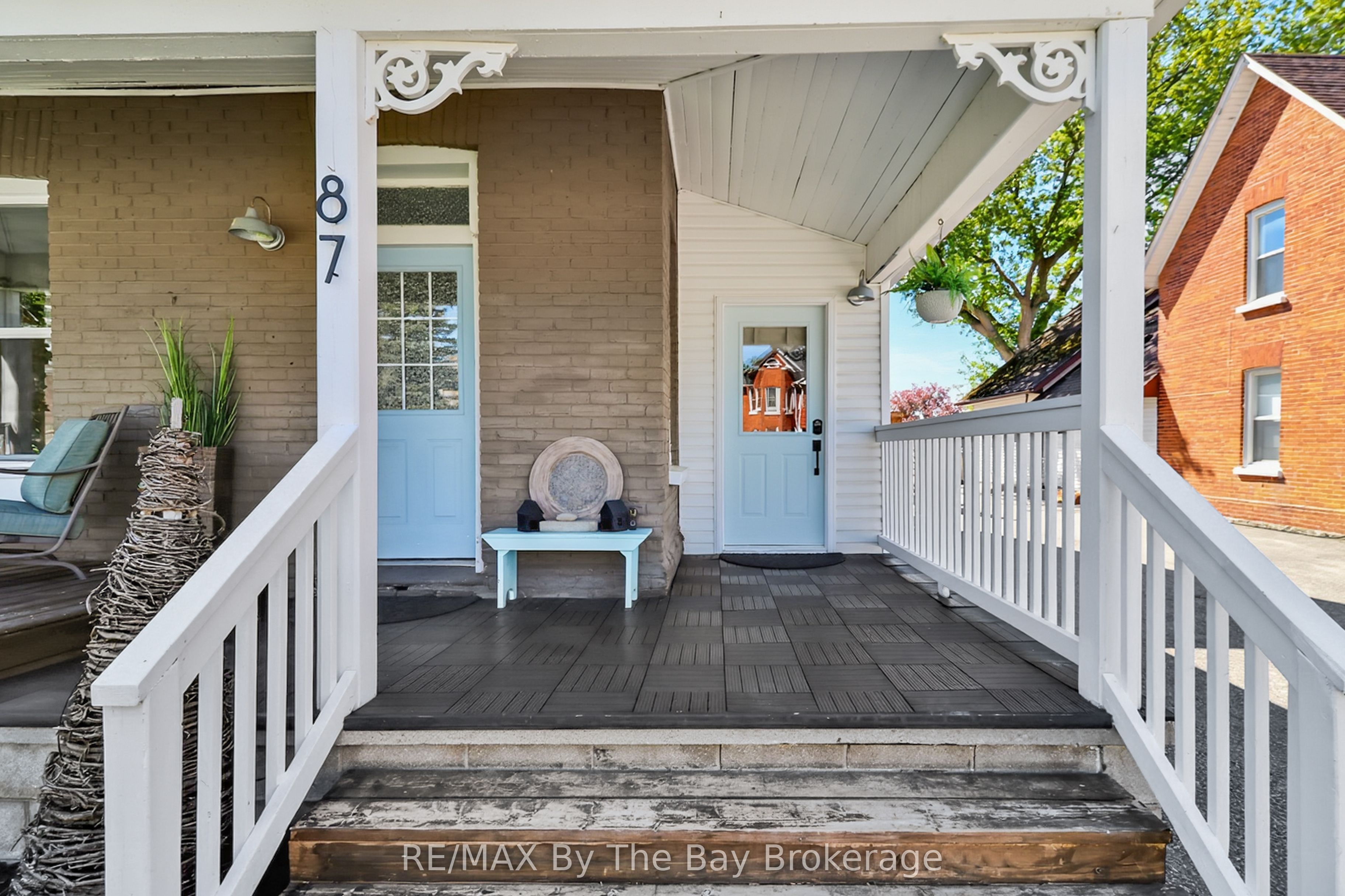 87 Queen Street W, Springwater, ON L0L 1P0 photo 3
