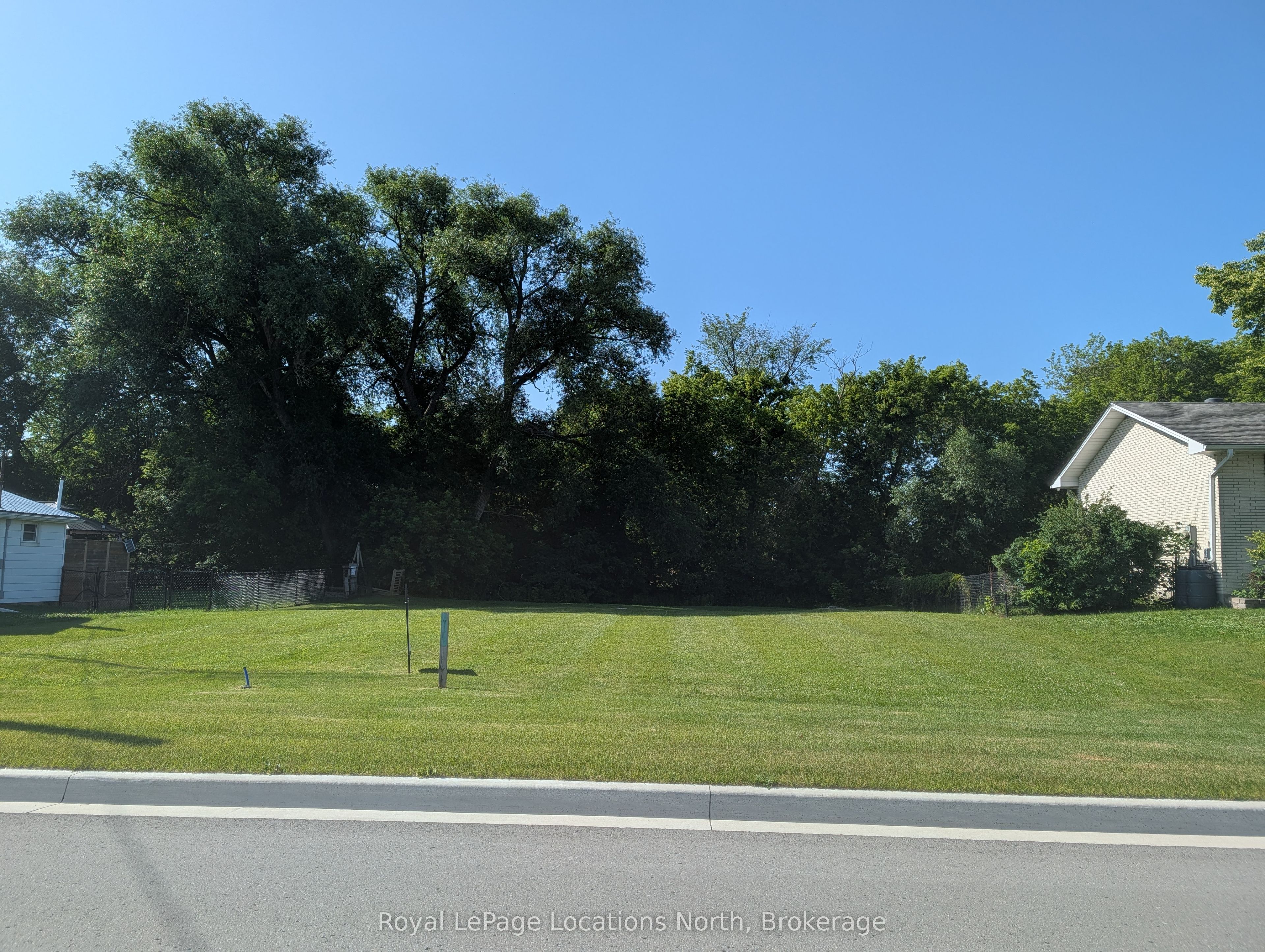 323 sunnidale Street, Clearview, ON L0M 1S0 photo 2