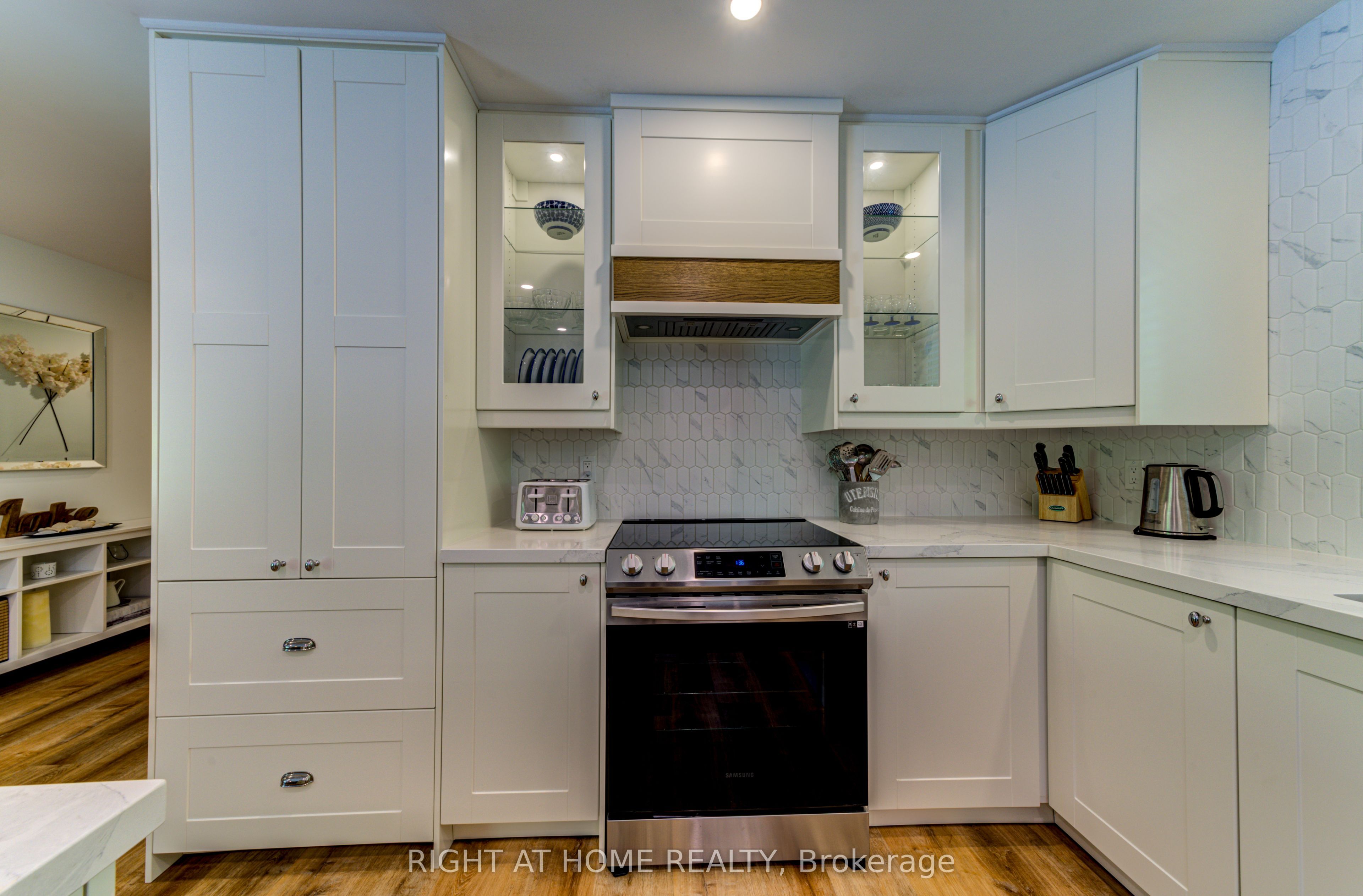 214 Desroches Trail, Tiny, ON L9M 0H9 photo 5
