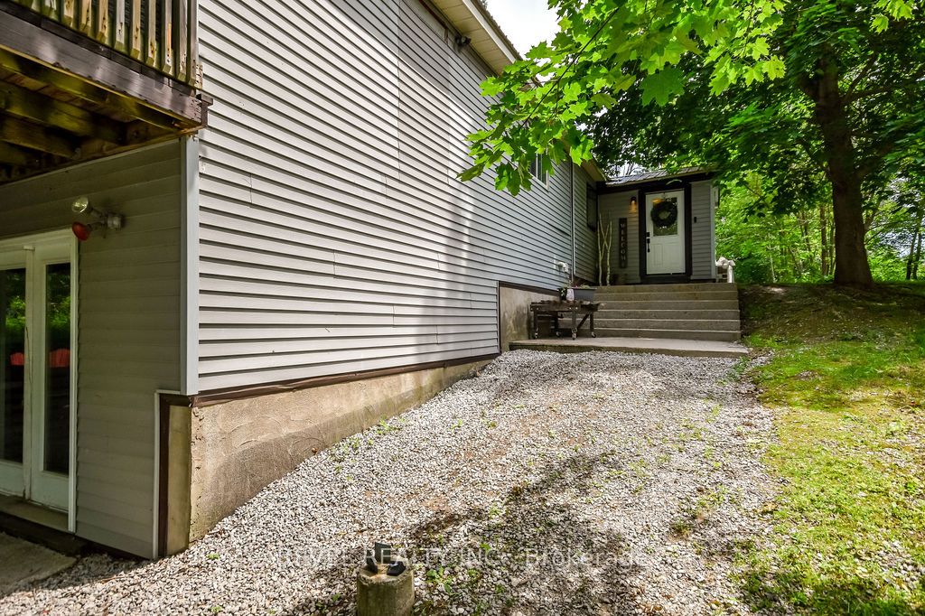 3267 Albany Street, Severn, ON L0K 2B0 photo 3