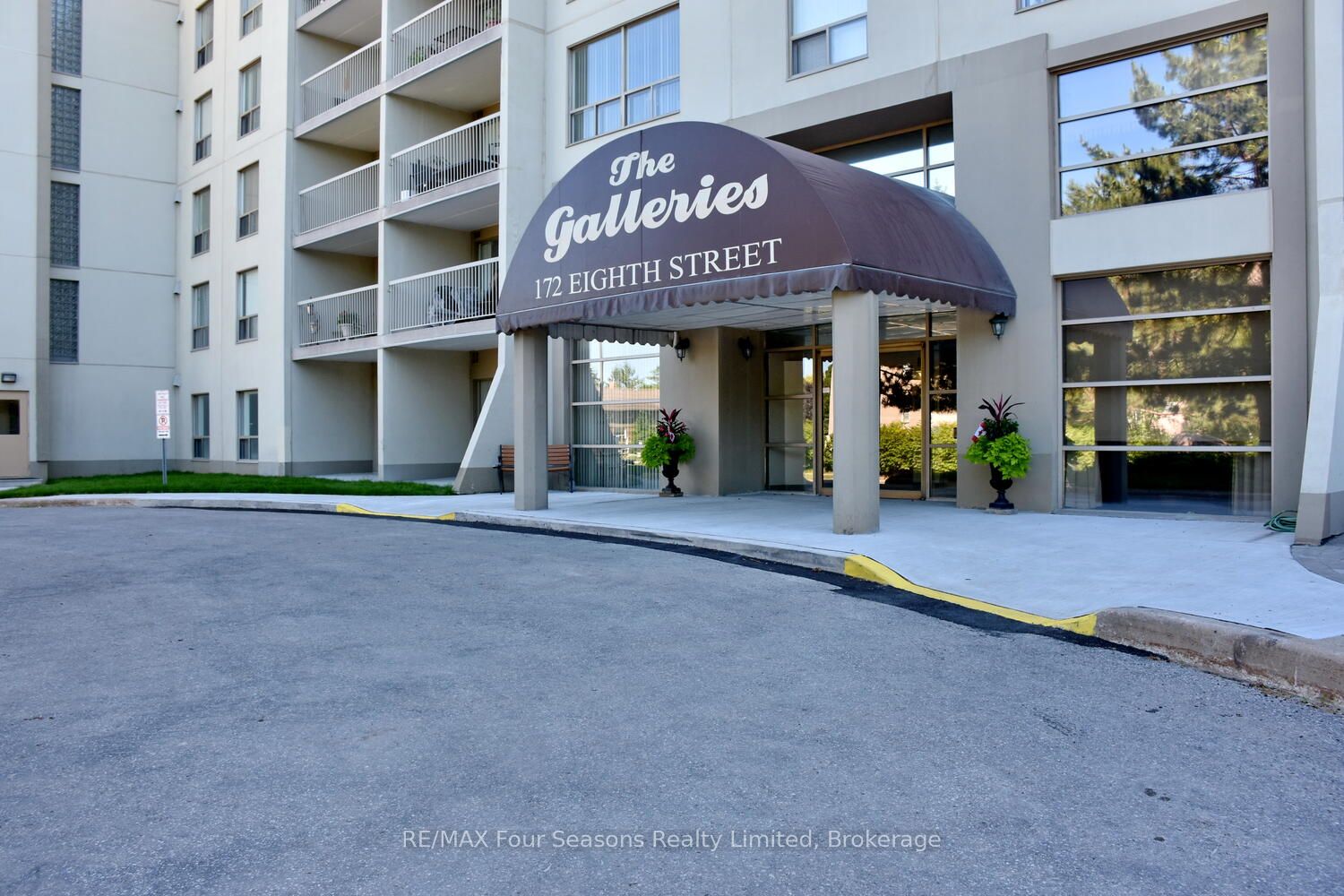 172 Eighth Street 505, Collingwood, ON L9Y 4T2 photo 3