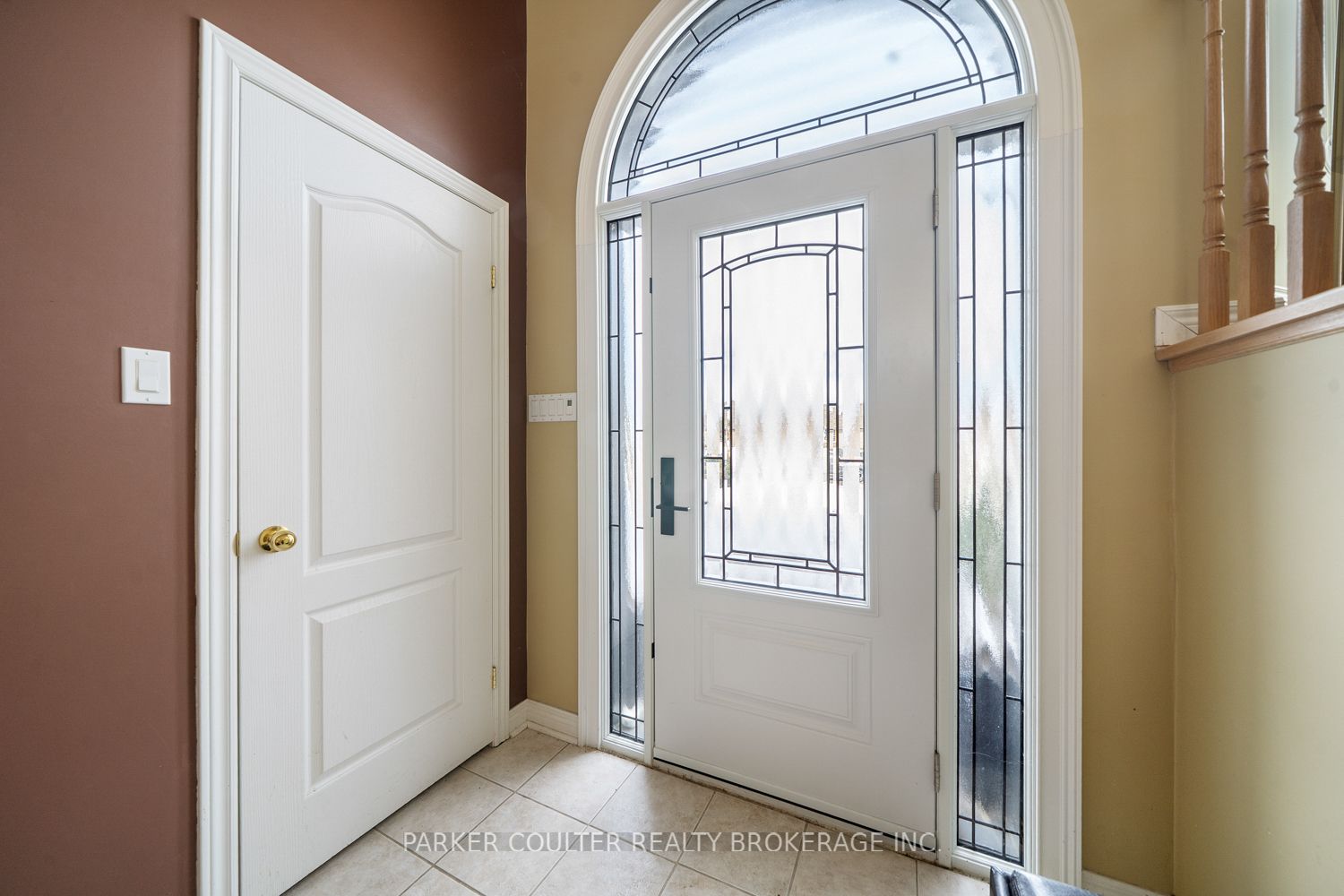 24 Parr Boulevard, Springwater, ON L0M 1T0 photo 4