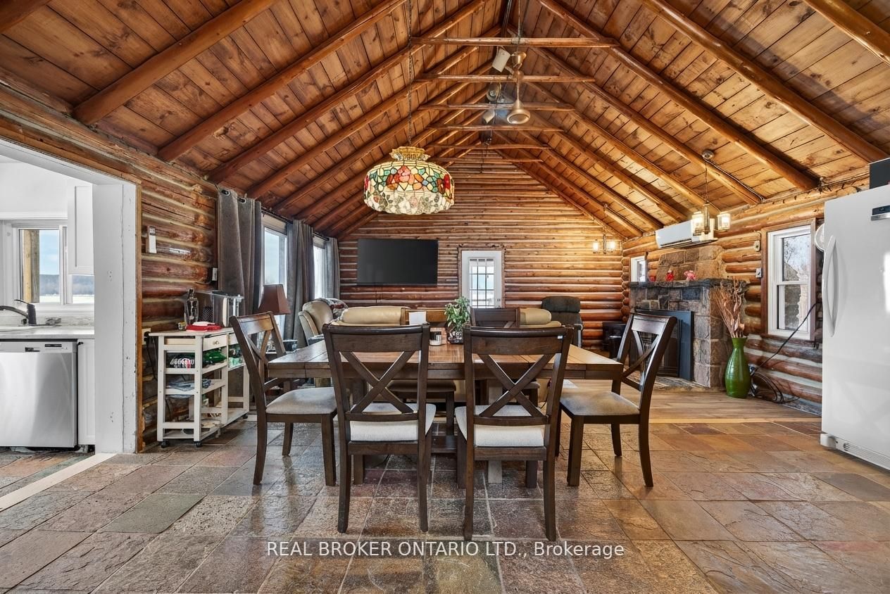 1866 Tay Bay Road, Severn, ON L0K 1E0 photo 3