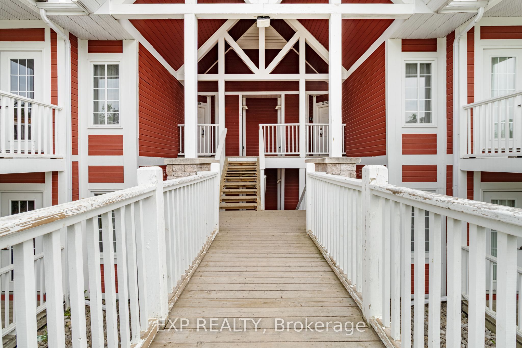 90 Highland Drive 2010/2011, Oro-Medonte, ON L0L 2L0 photo 2