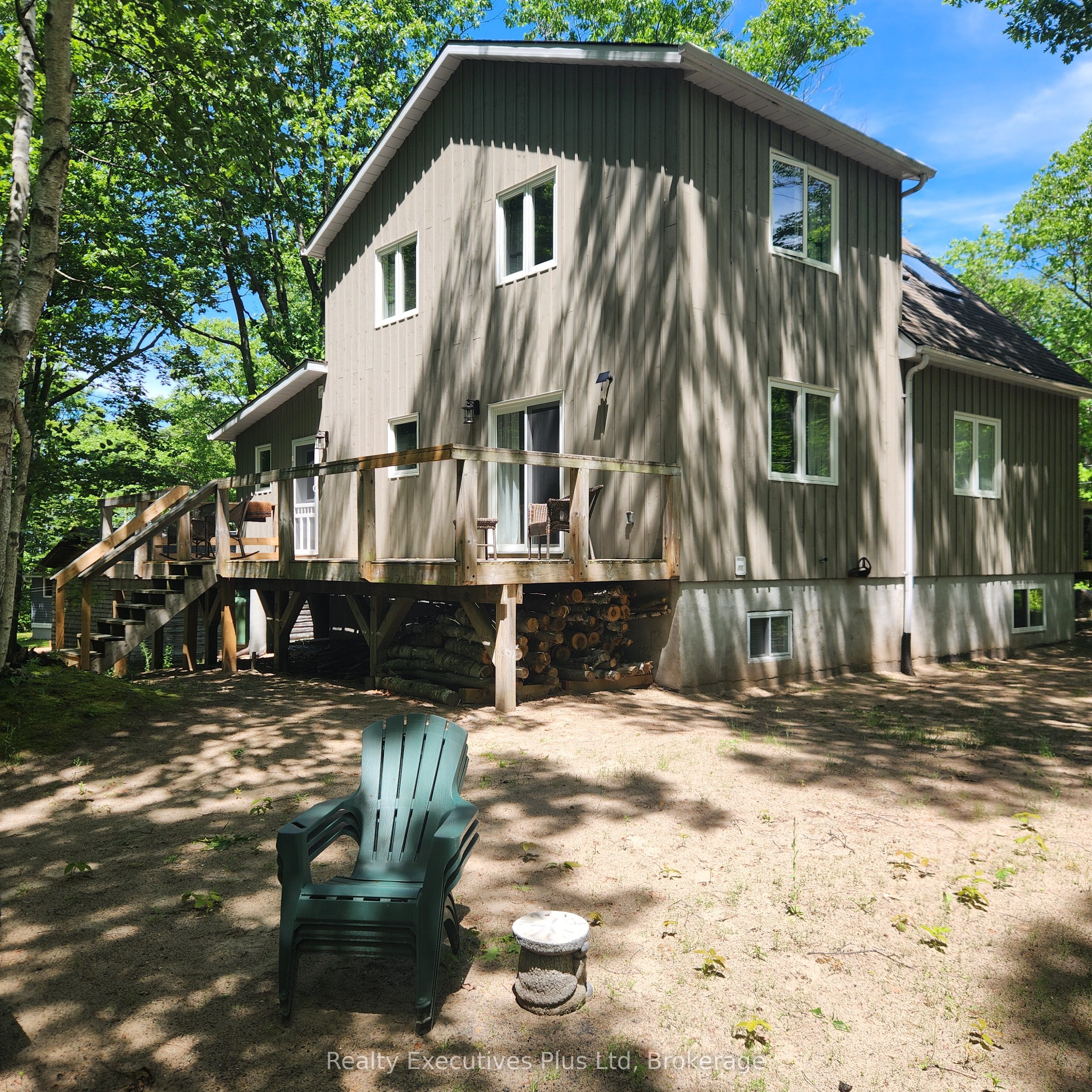 5 Myiinggan Miikaans Lane, Christian Island 30, ON L9M 0A9 photo 3