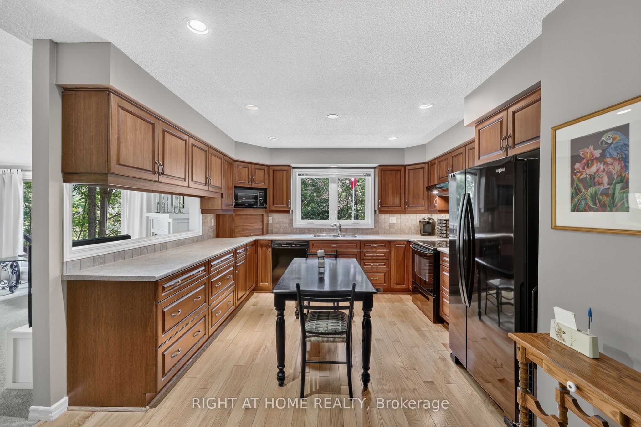 5 Pine Point, Oro-Medonte, ON L4M 4Y8 photo 5