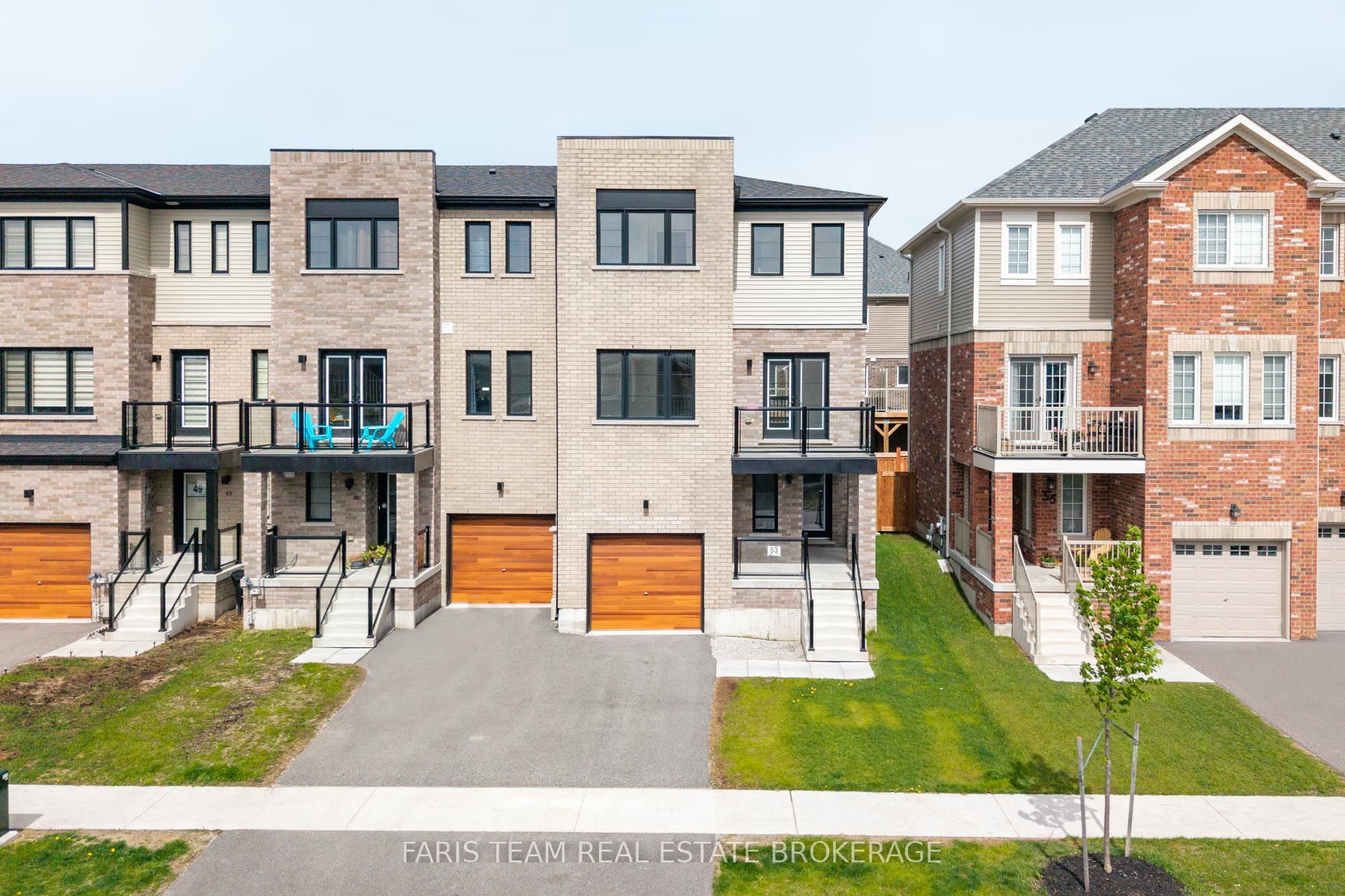 53 Harvest Crescent, Barrie, ON L9J 0T5
