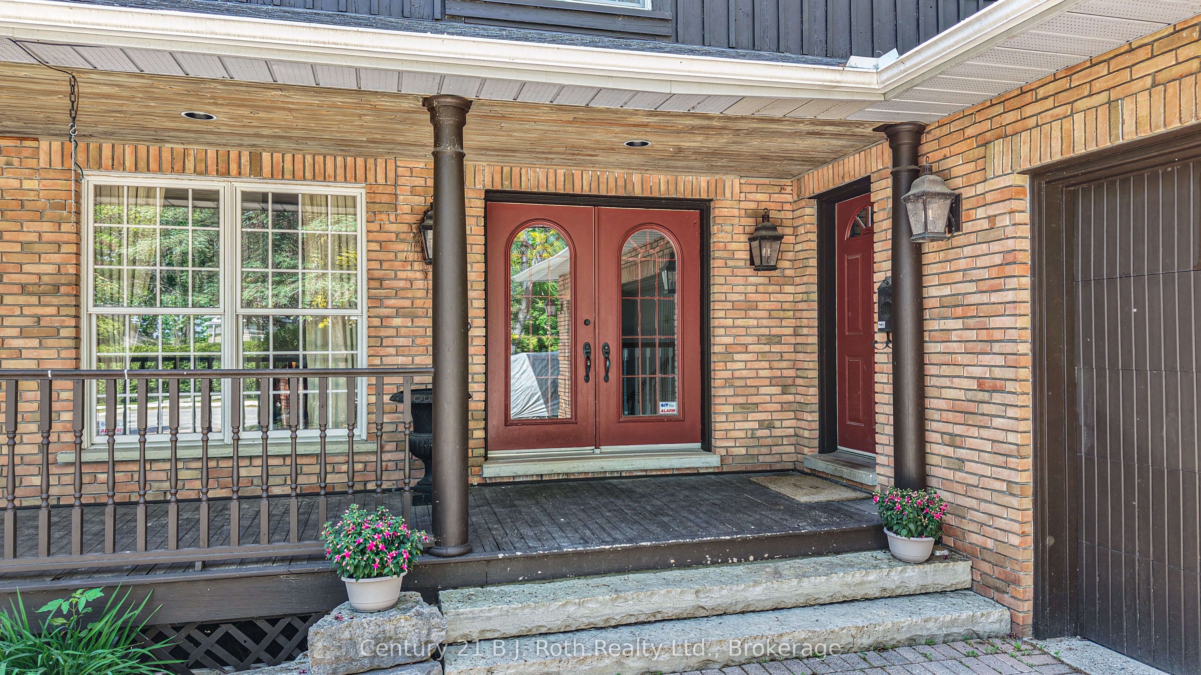 403 Bay Street, Orillia, ON L3V 3X5 photo 2