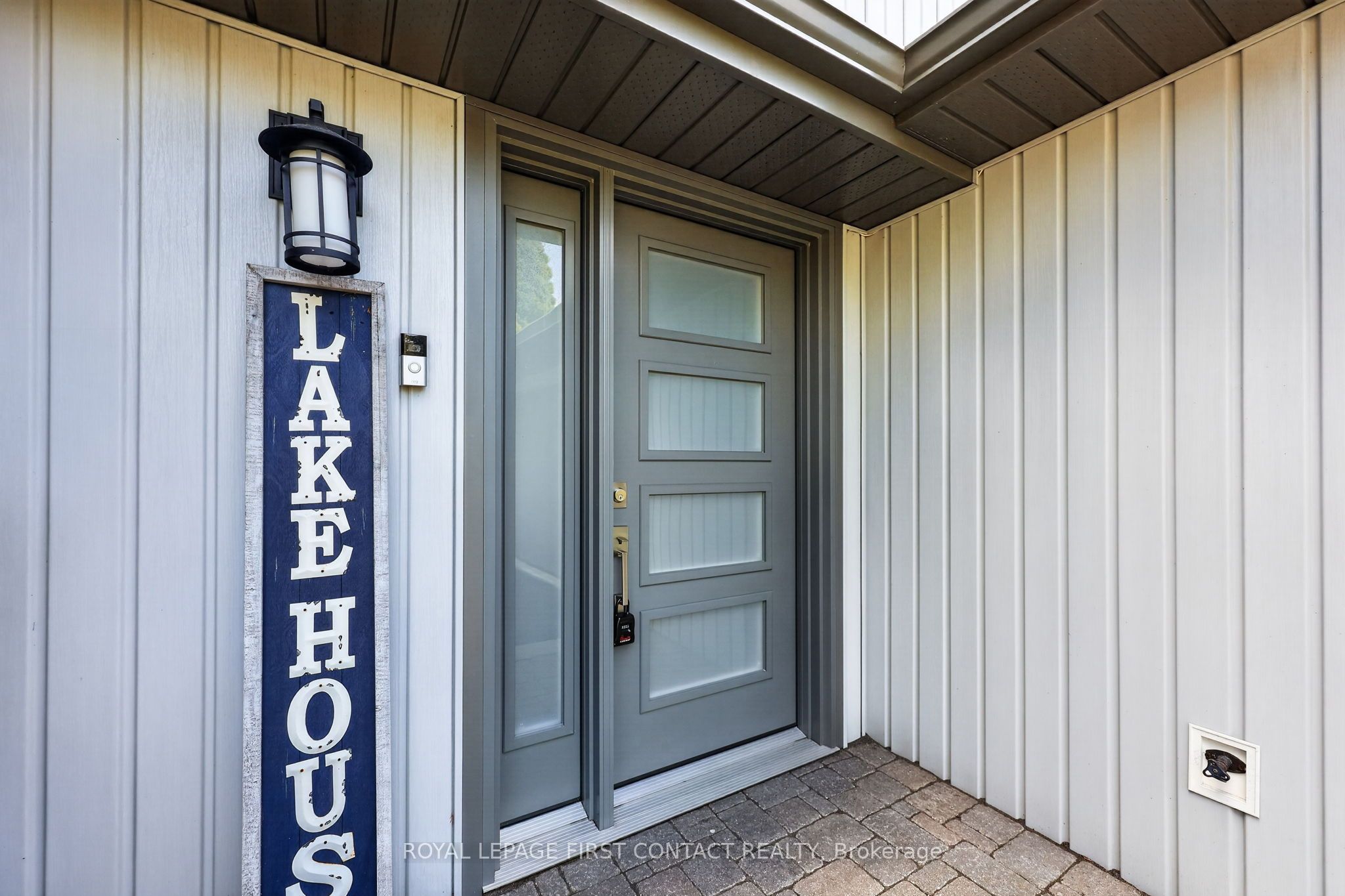 167 Lakeshore Road W, Oro-Medonte, ON L0L 2E0 photo 4