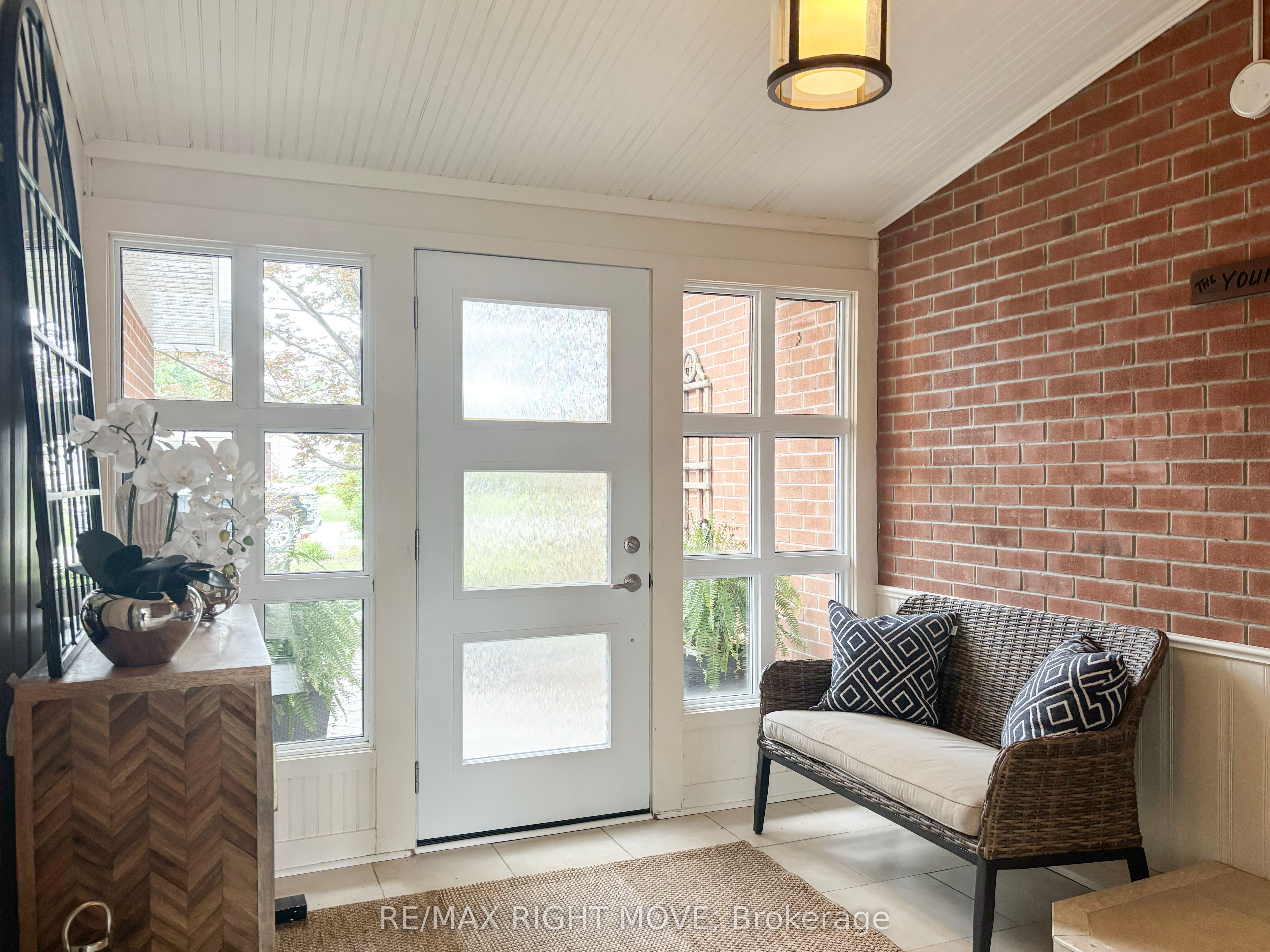 434 Highland Avenue, Orillia, ON L3V 4E7 photo 3