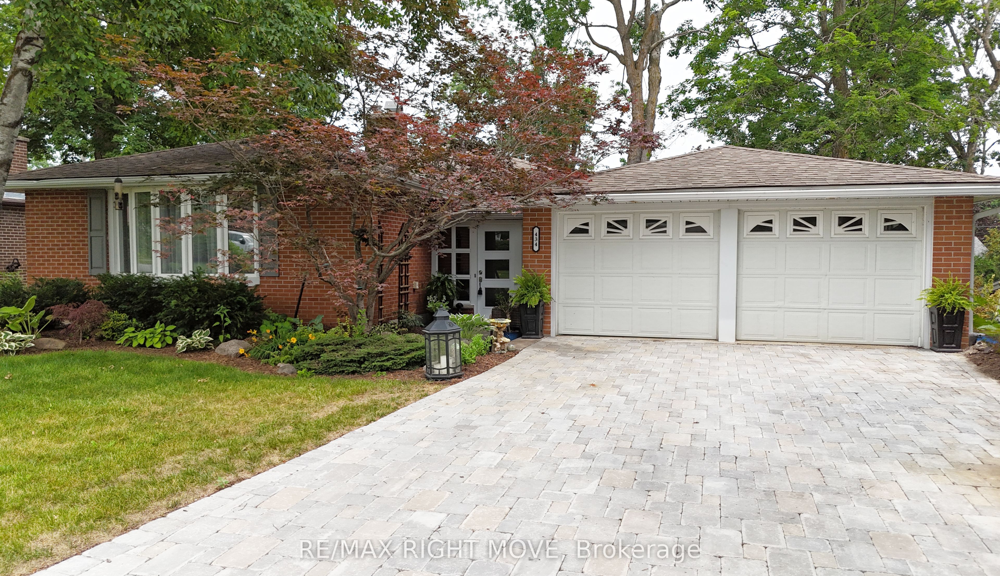 434 Highland Avenue, Orillia, ON L3V 4E7 photo 4
