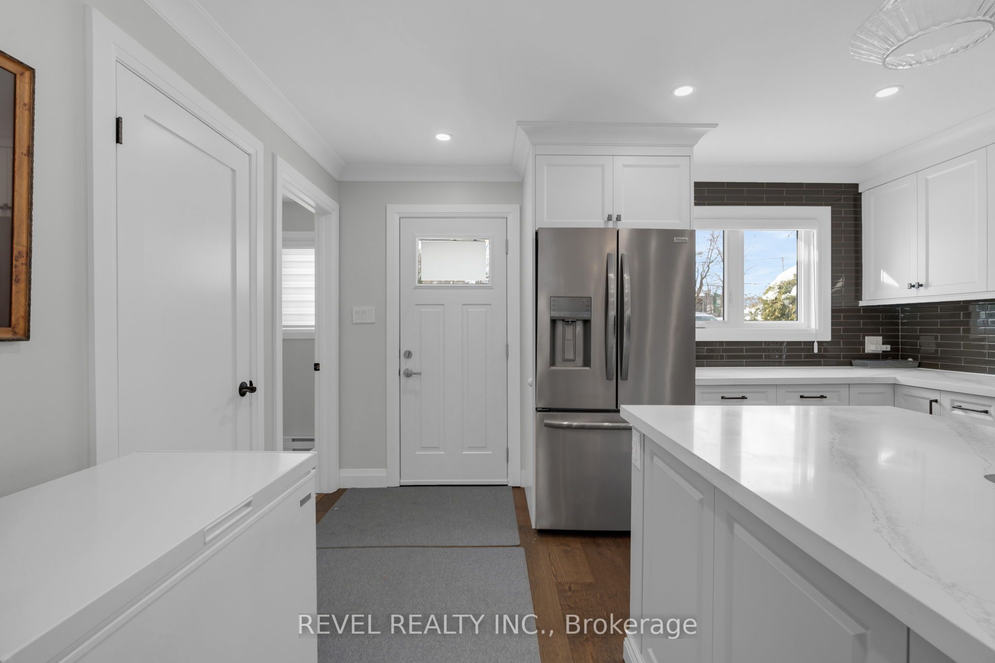 39 28th Street S 13, Wasaga Beach, ON L9Z 2E4 photo 4