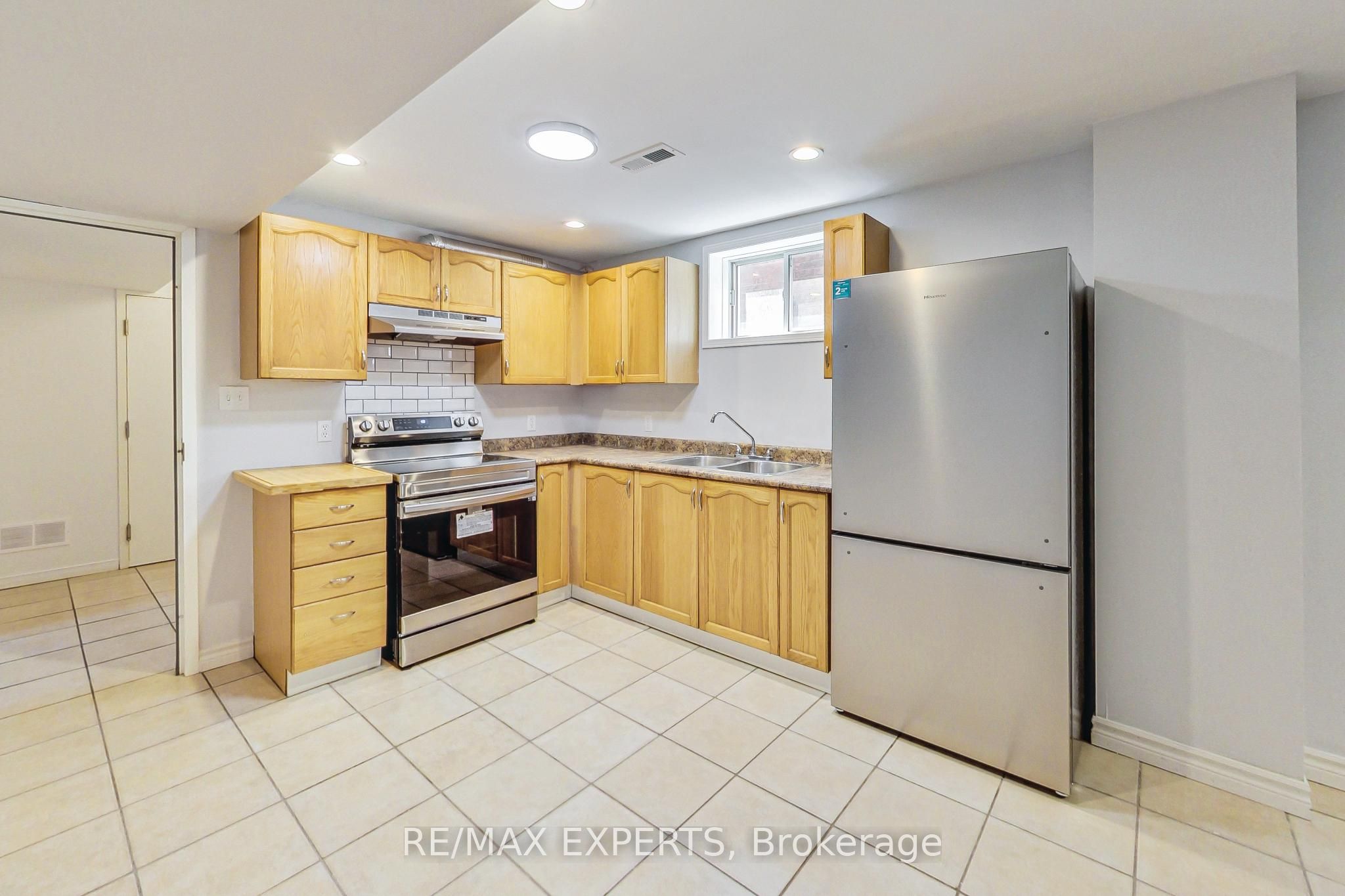 10 Butternut Drive, Barrie, ON L4N 0E2 photo 5