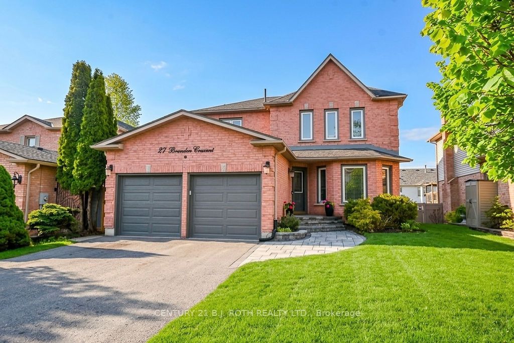 27 BRANDON Crescent, Orillia, ON L3V 7P6