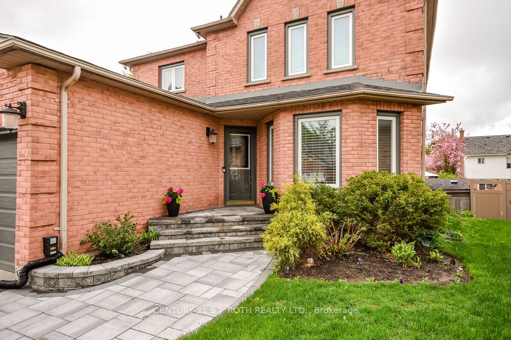 27 BRANDON Crescent, Orillia, ON L3V 7P6 photo 4