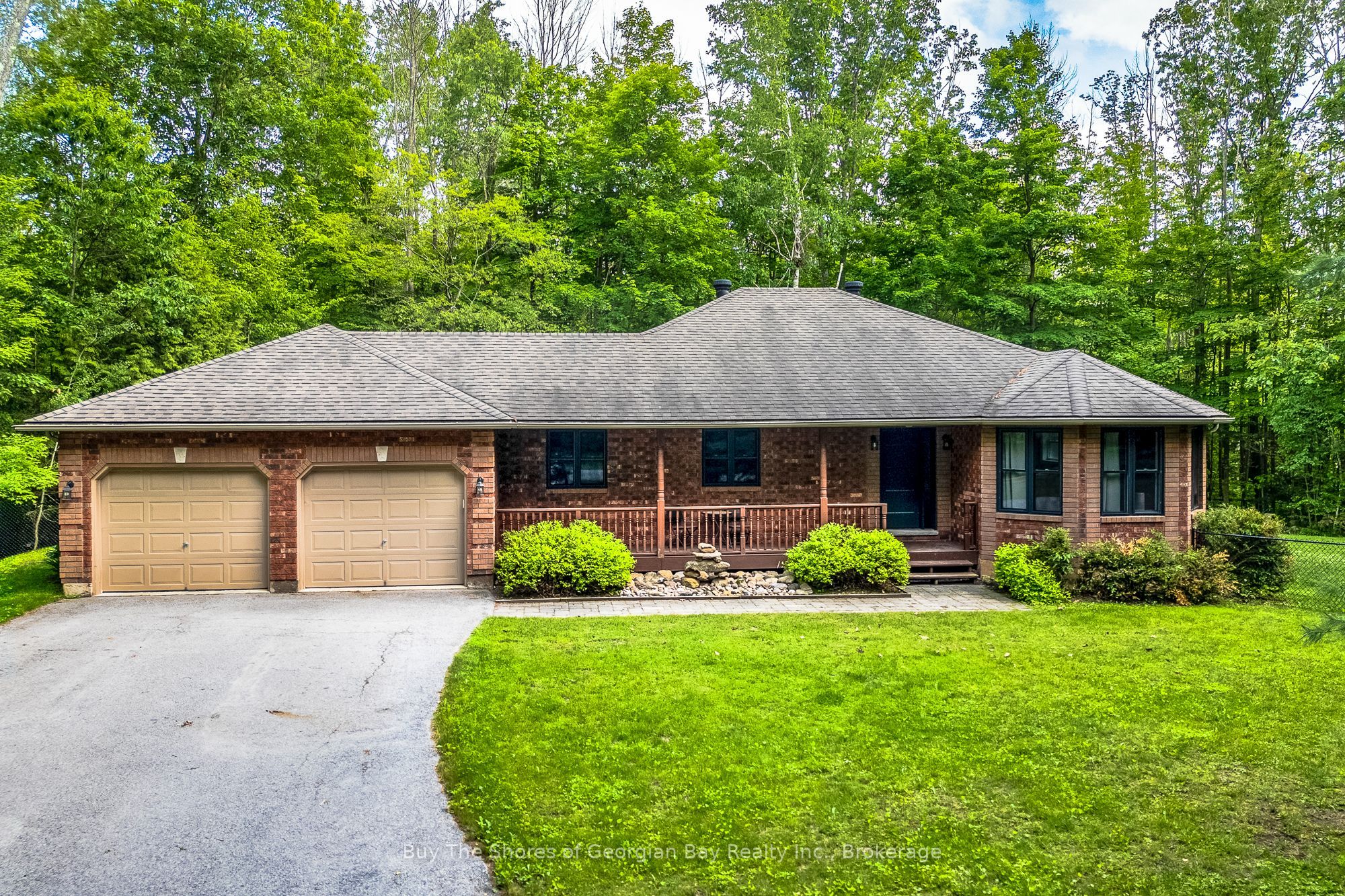2367 MacDonald Road, Springwater, ON L0L 1P0